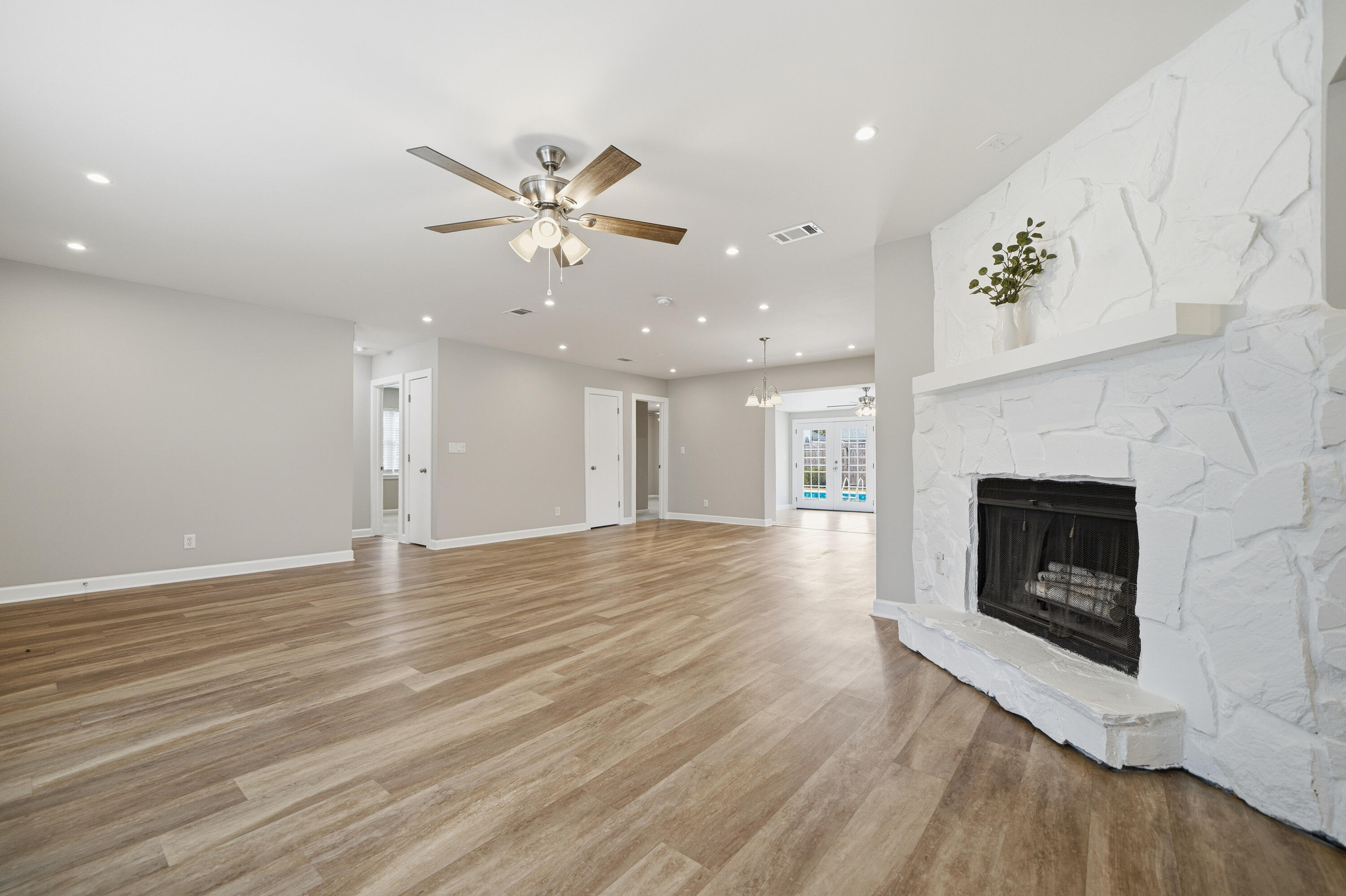 Bayou Woods 3rd Addition - Residential