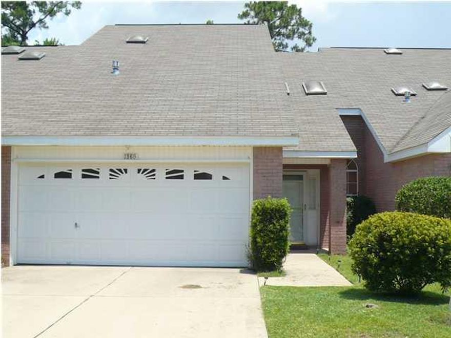 AVAILABLE NOW! Upgraded town home located near Fort Walton Beach Medical Center, Dr.'s offices, churches, shopping, restaurants and centrally located between Eglin and Hurlburt Field. Inside you'll find Maple flooring in living room and master bedroom, granite countertops, stainless steel appliances, wine cooler (holds 29 bottles), upgraded light fixtures, remodeled half bath with stylish sink. First floor master bedroom with sliding glass doors to the screen porch. Master bath has dual cultured marble vanities with upgraded fixtures, whirlpool garden tub, separate shower and a large walk-in closet. Upstairs are two huge bedrooms sharing a pass-thru bathroom, each with large closets. One bedroom features a built in window seat with bookshelves and