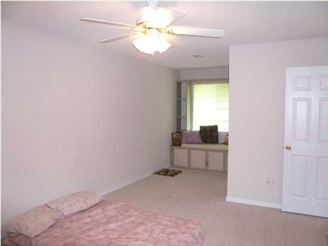 NORTH RIDGE GARDENS - Residential Lease
