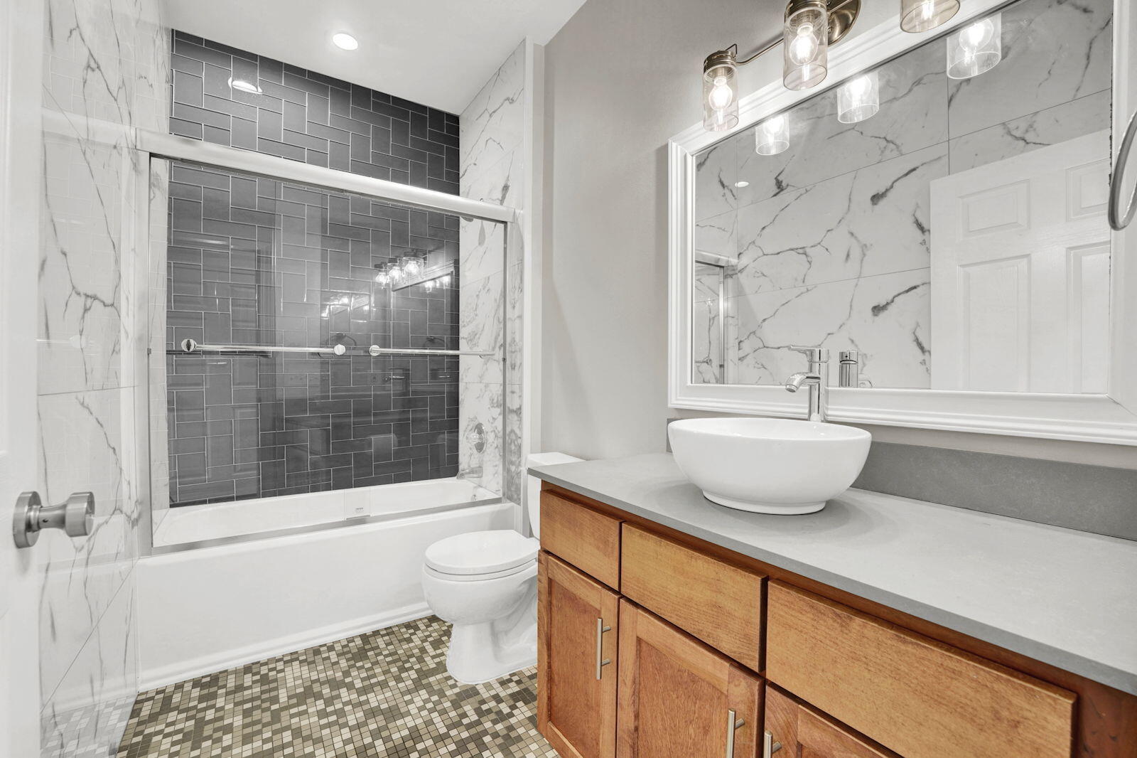 MACK BAYOU ESTATES - Residential