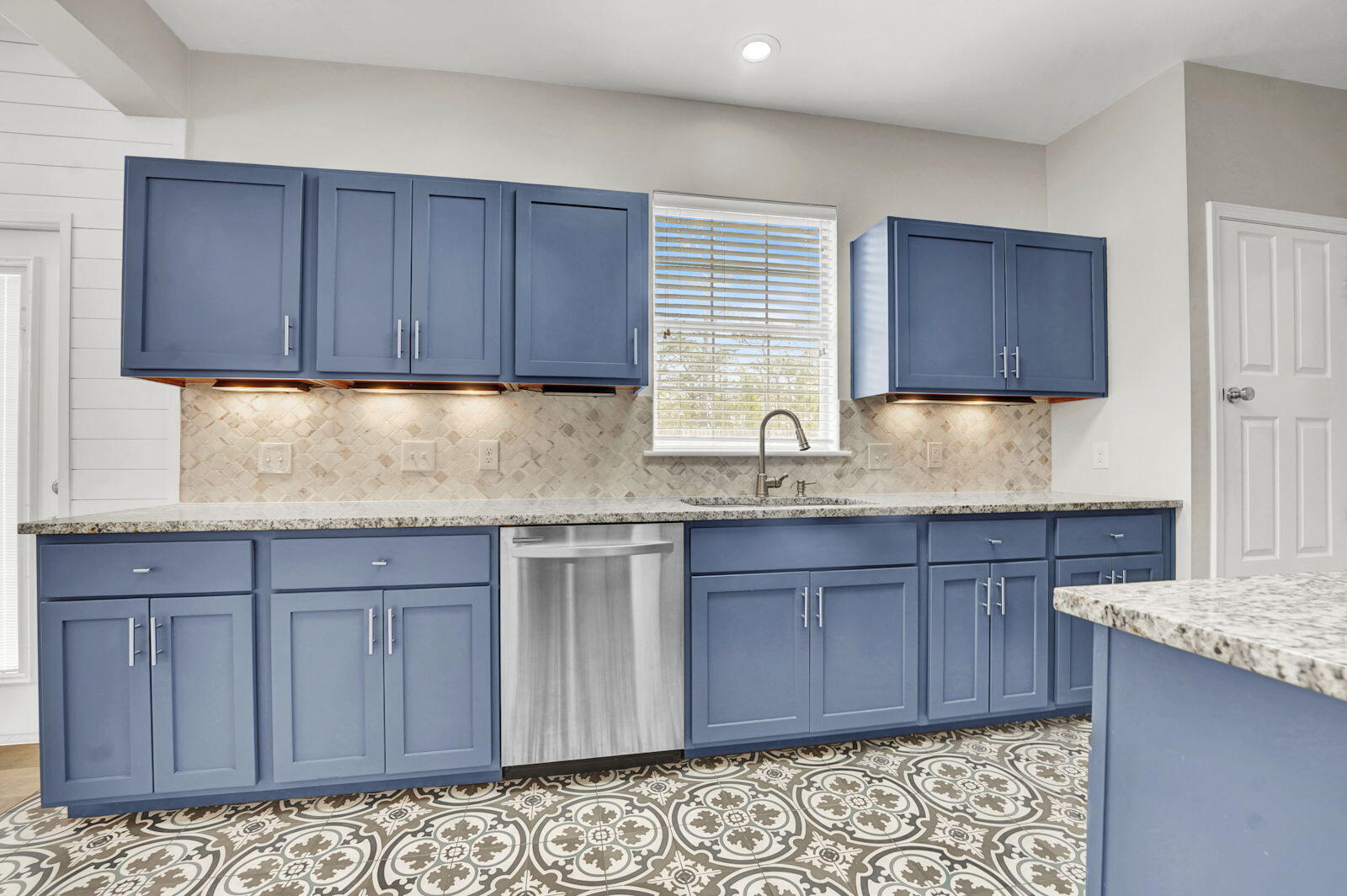 MACK BAYOU ESTATES - Residential