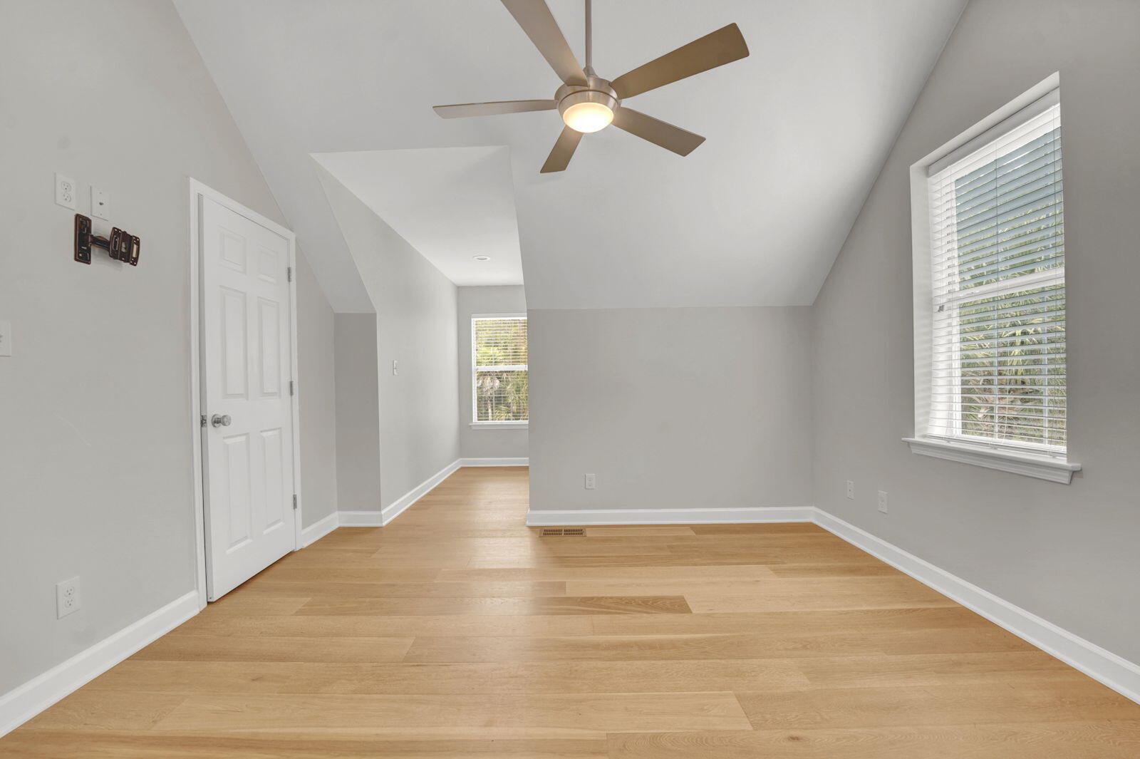 MACK BAYOU ESTATES - Residential