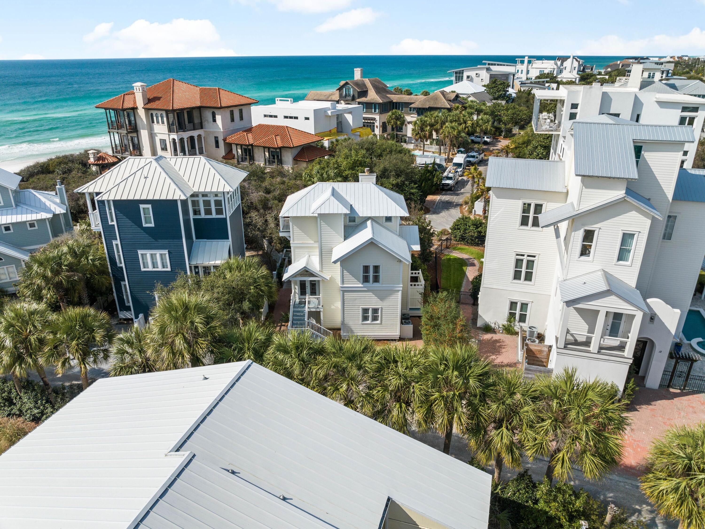 PARADISE TOO - Residential