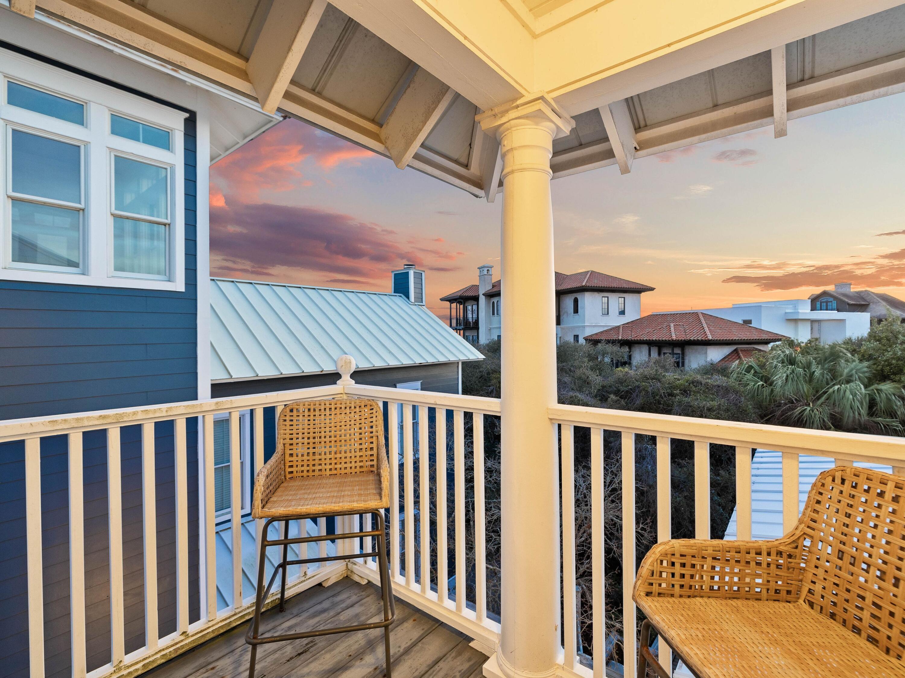 PARADISE TOO - Residential