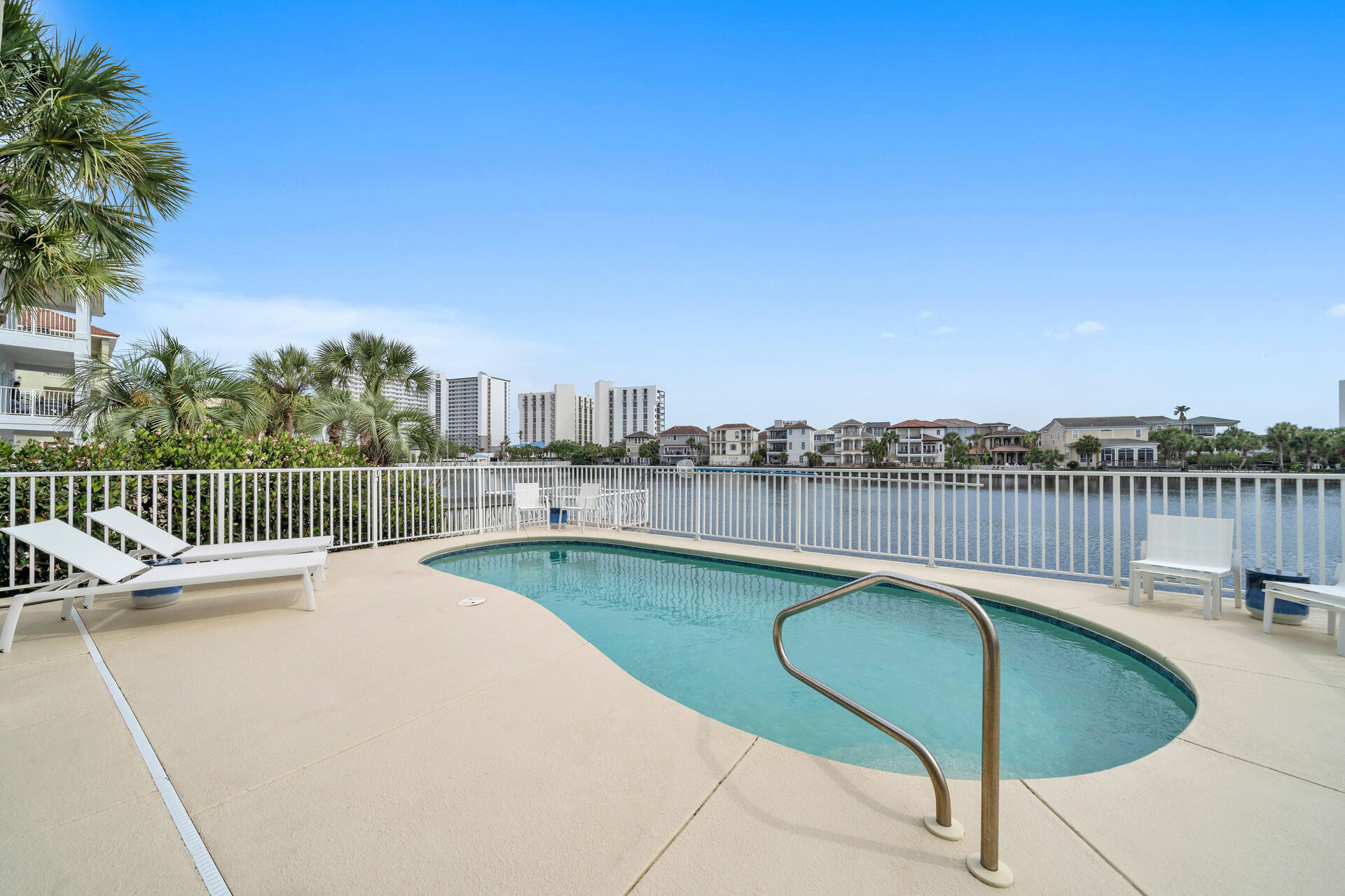 DUNES OF DESTIN - Residential