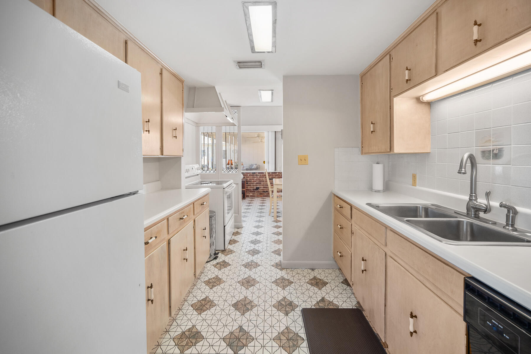 OPEN SANDS - Residential