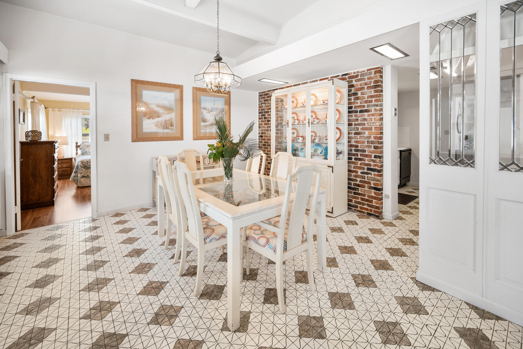 OPEN SANDS - Residential