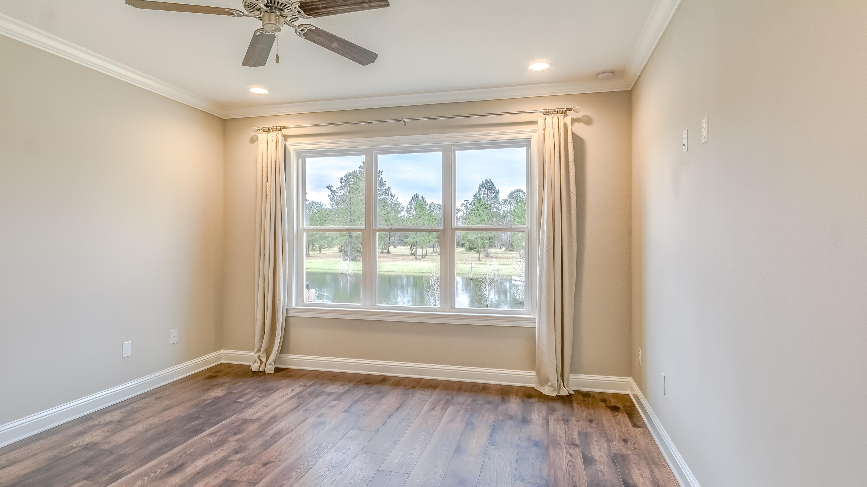 HAMMOCK BAY - Residential