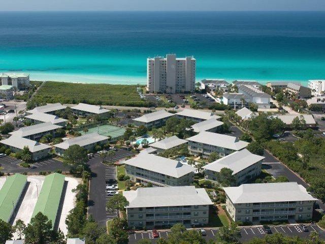 BEACHWOOD VILLAS CONDO - Residential