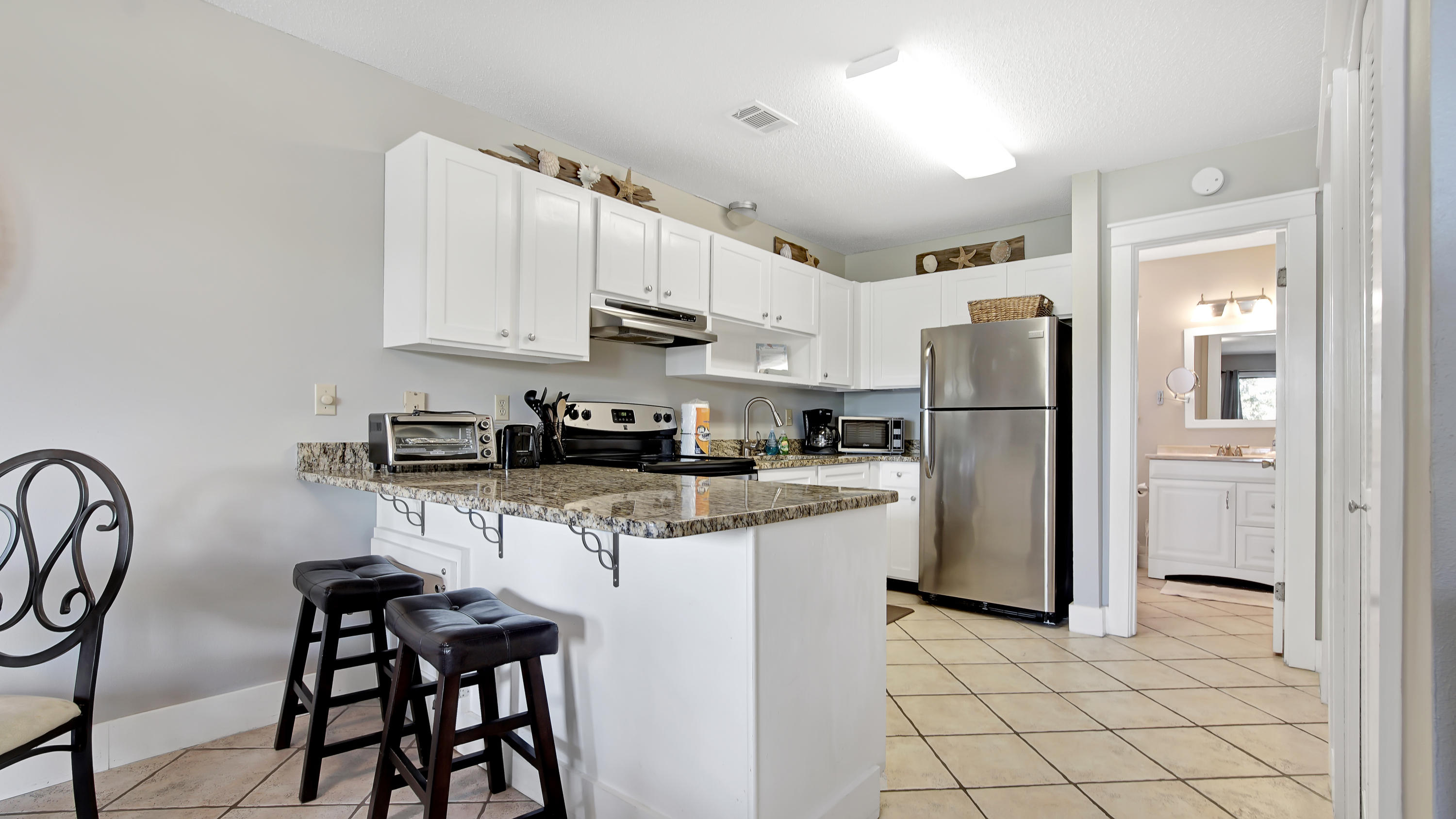 BEACHWOOD VILLAS CONDO - Residential