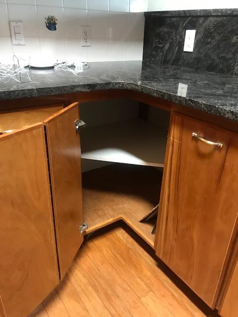 HOLLAND PLACE - Residential