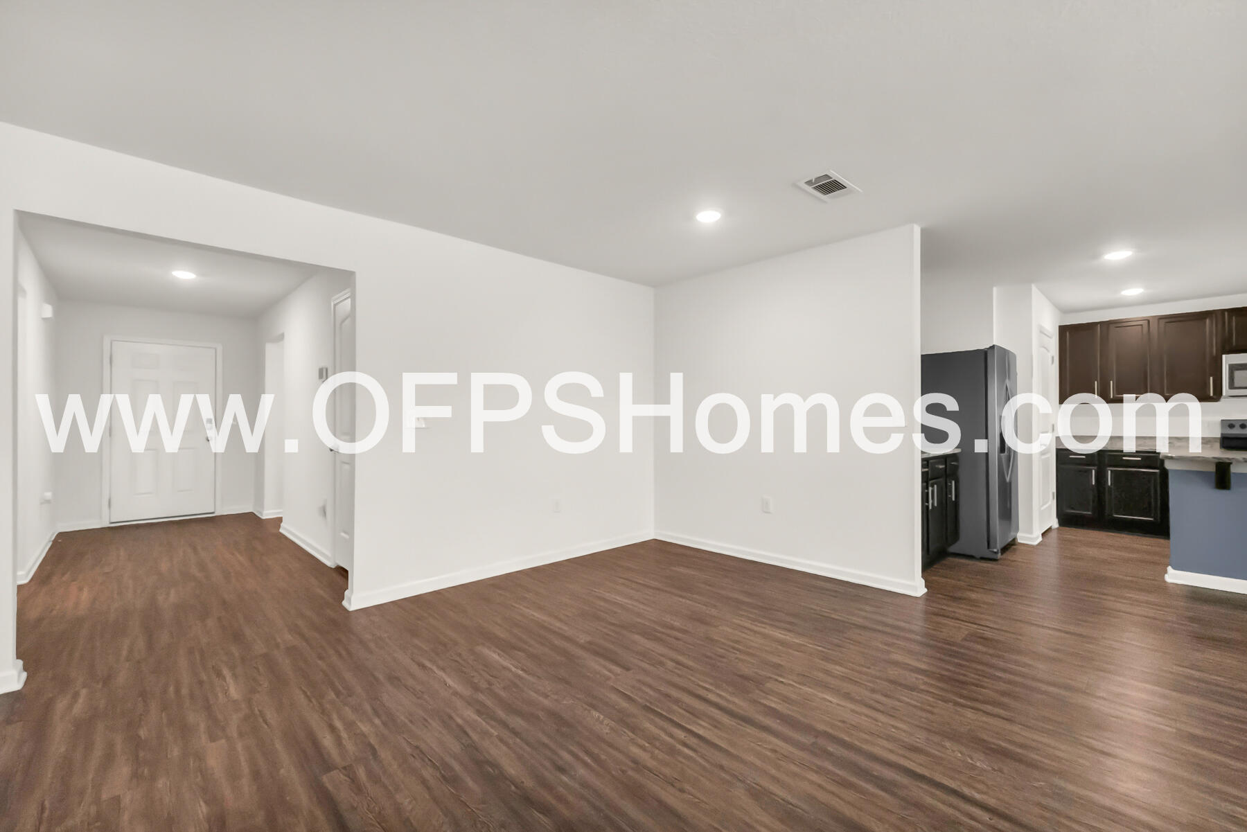 Redstone Commons - Residential Lease