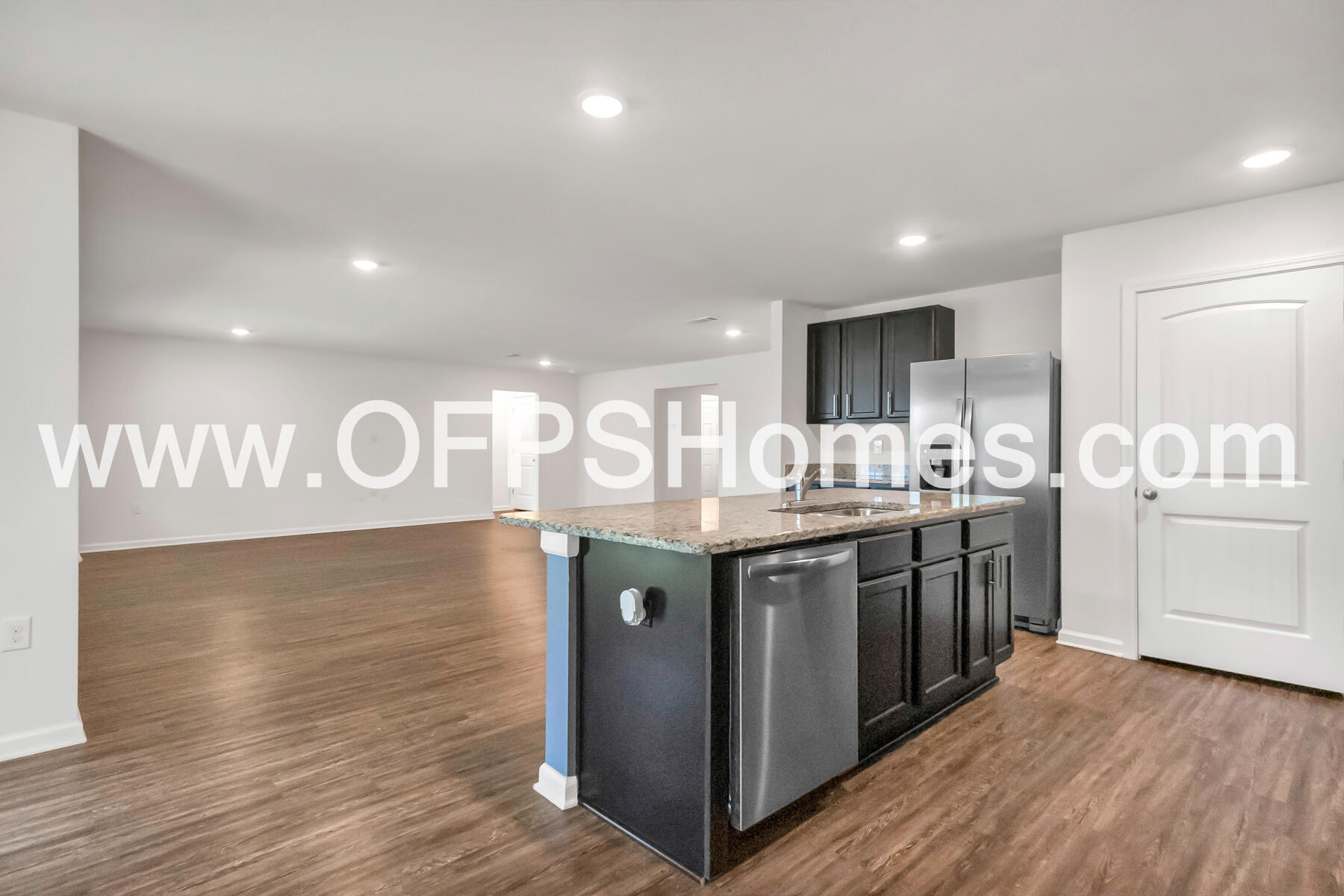 Redstone Commons - Residential Lease