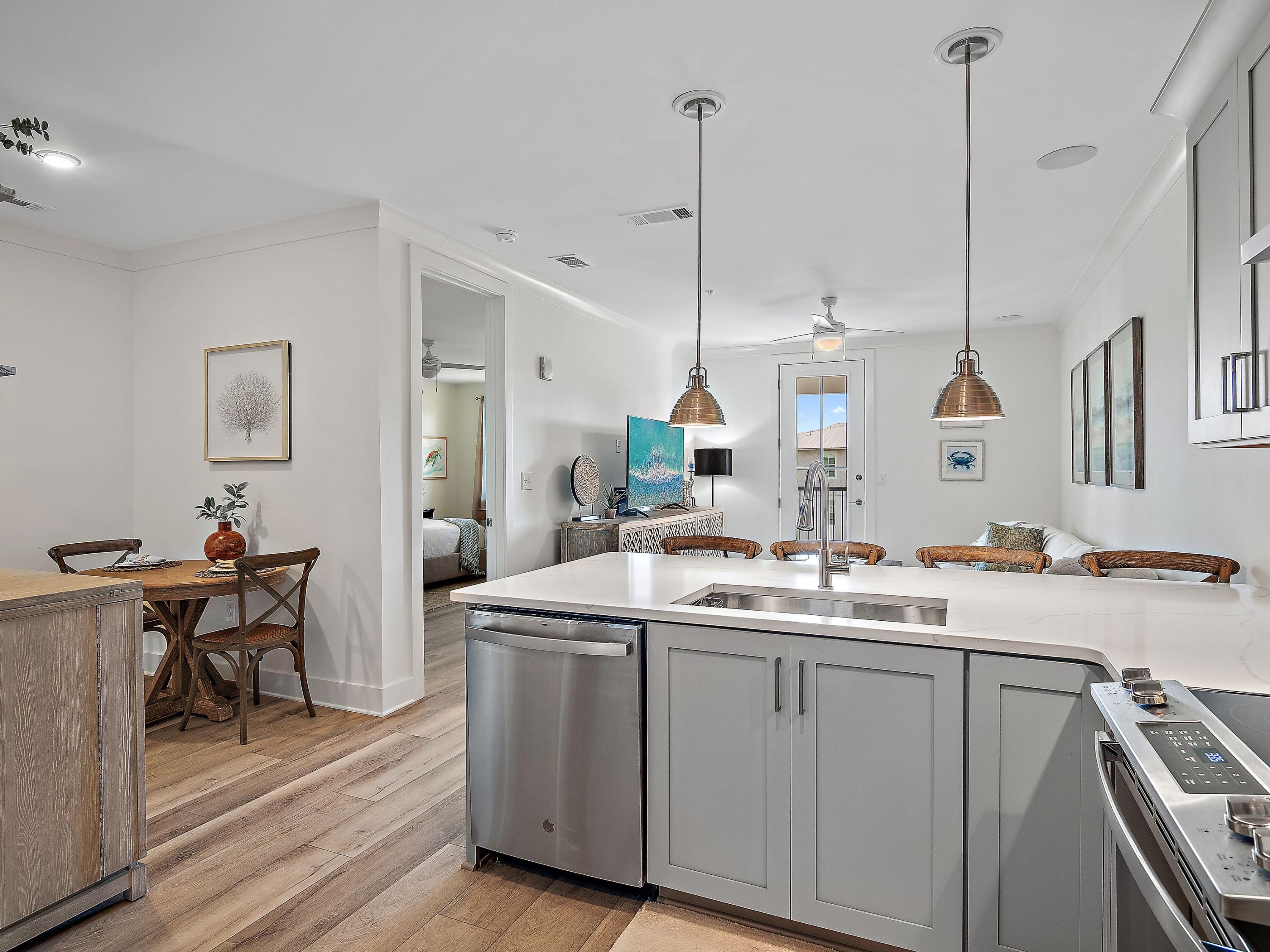 Pinewood 30A - Residential