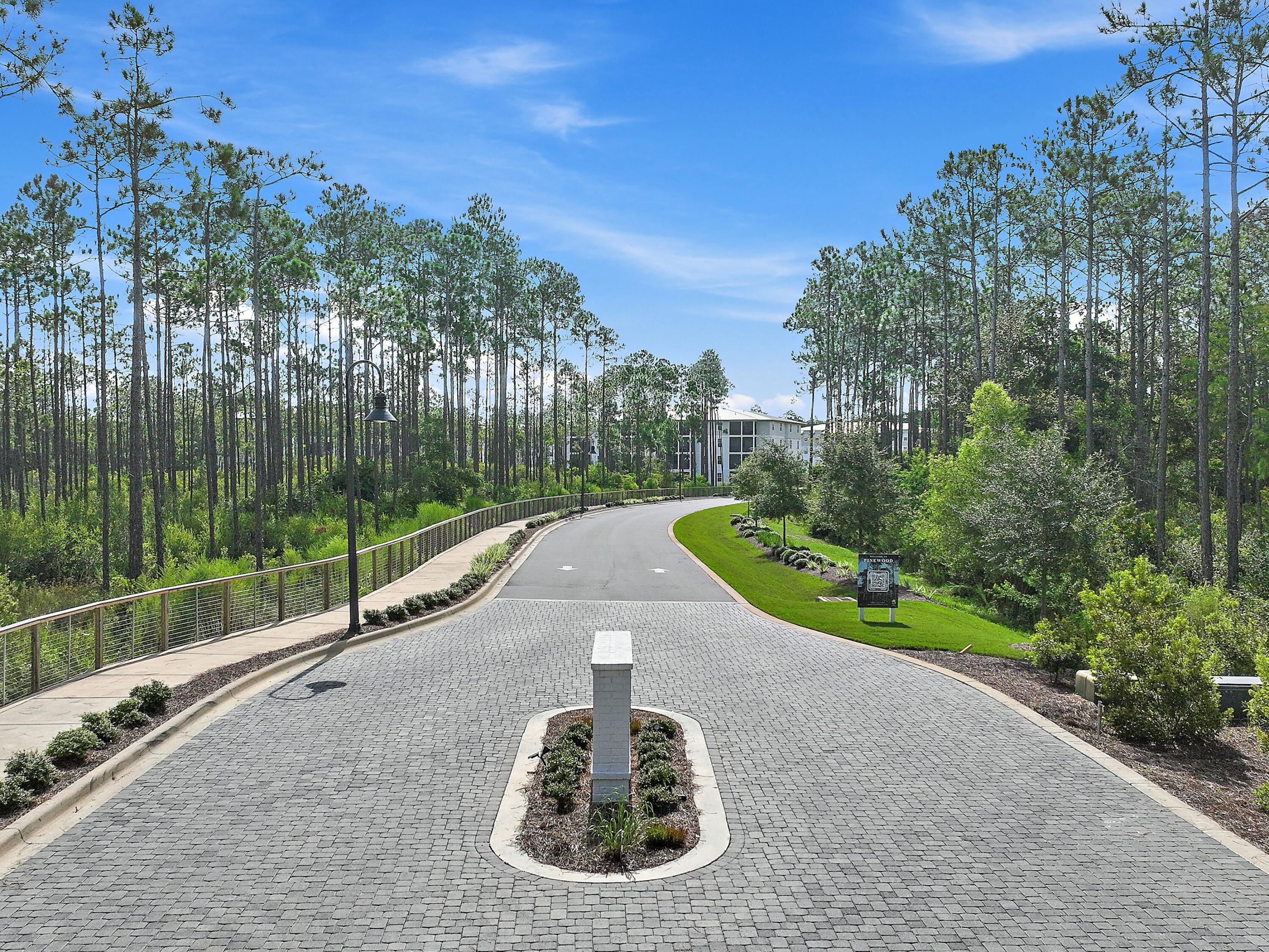 Pinewood 30A - Residential