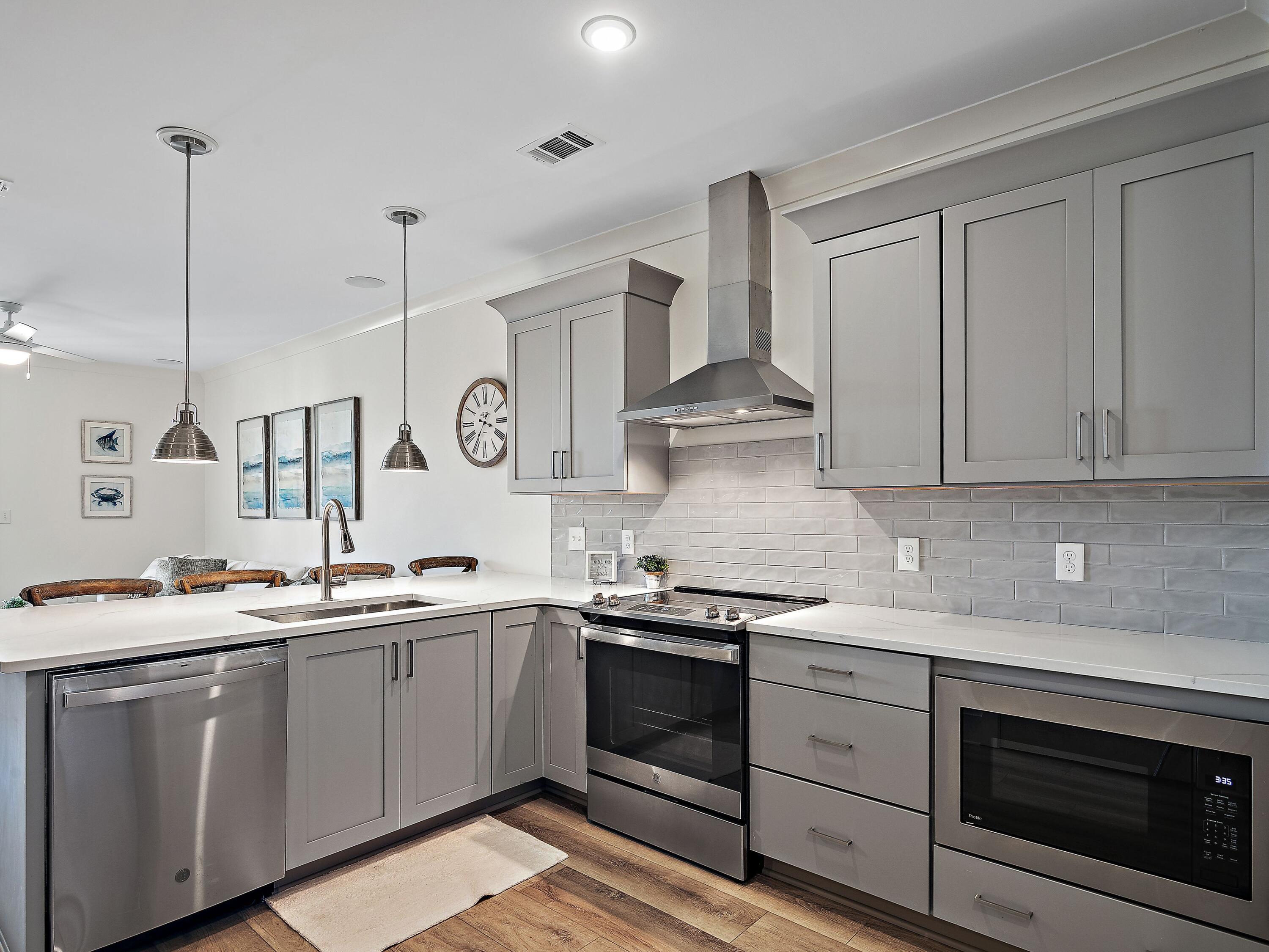Pinewood 30A - Residential
