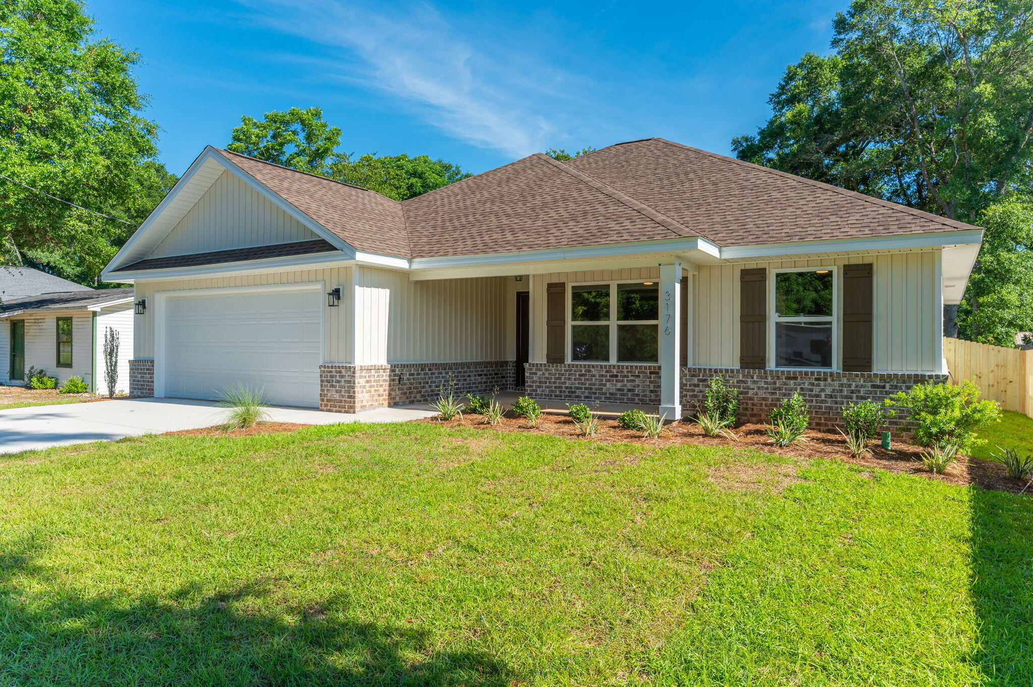 GARDEN CITY - Residential