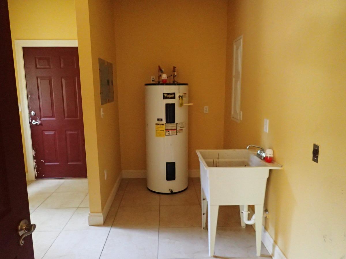 ADAMS POWELL - Residential