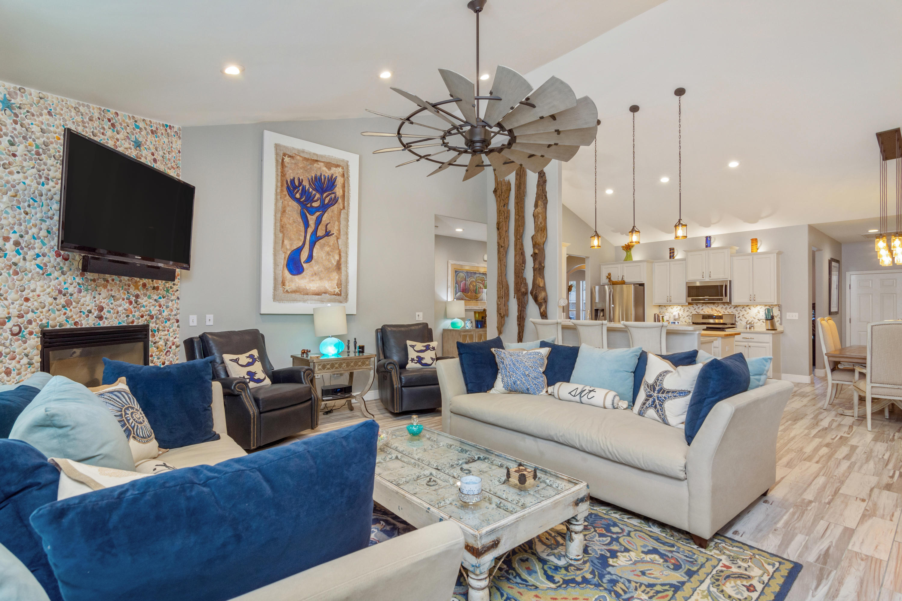 HAMMOCK BAY - Residential