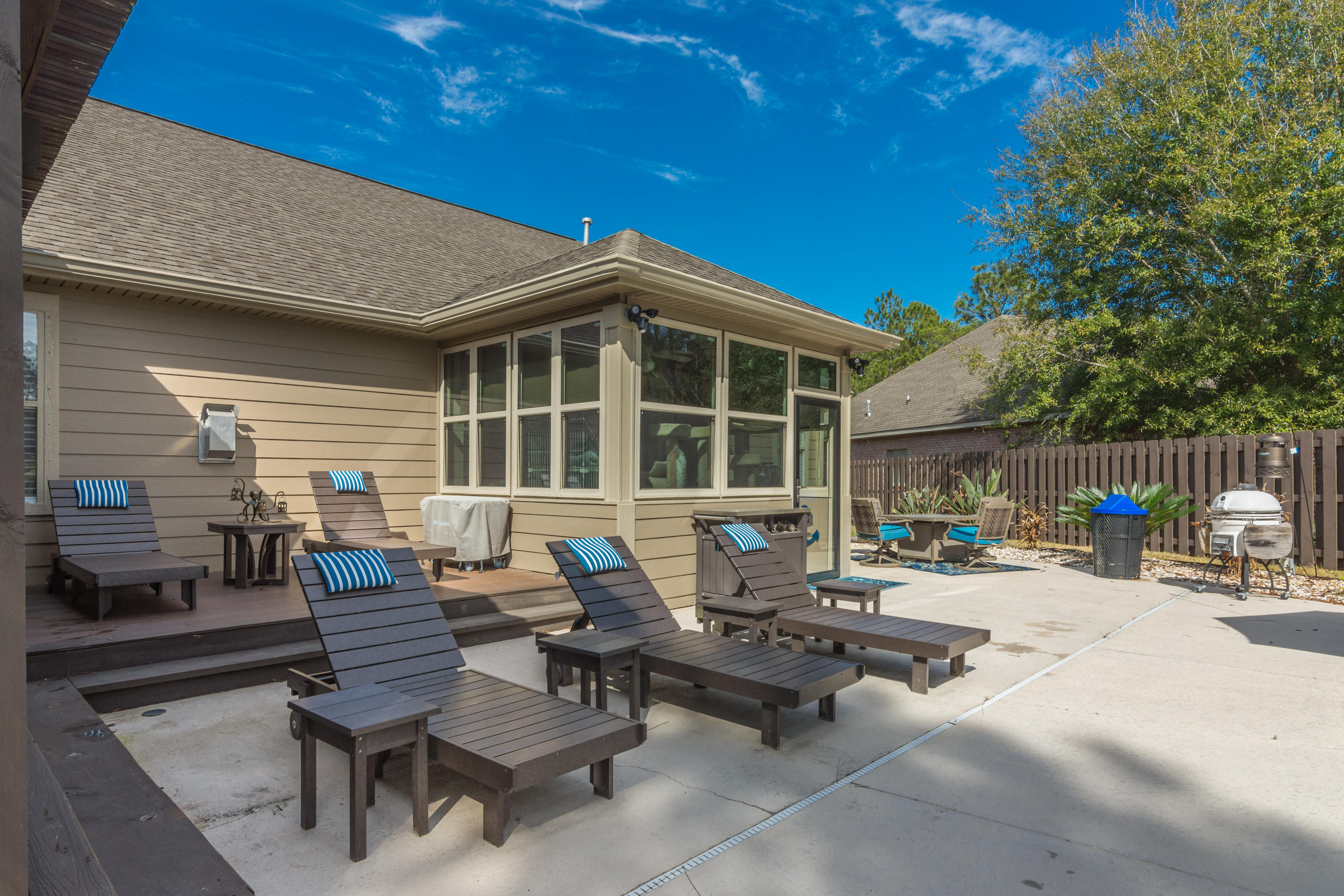 HAMMOCK BAY - Residential