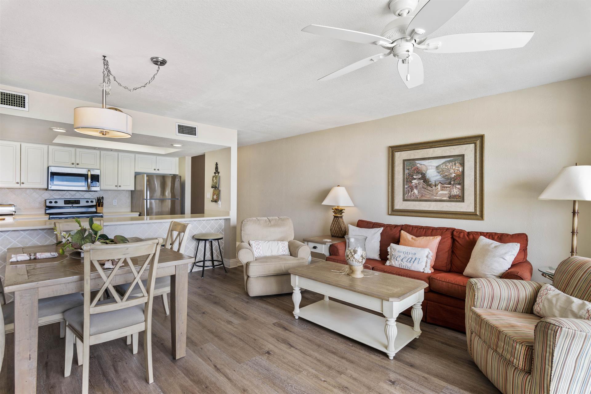 DESTIN BEACH CLUB - Residential