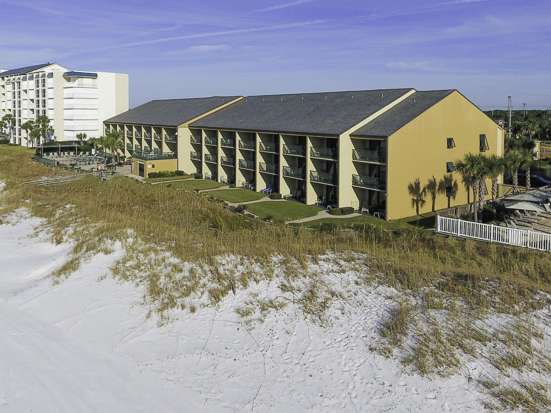 DESTIN BEACH CLUB - Residential