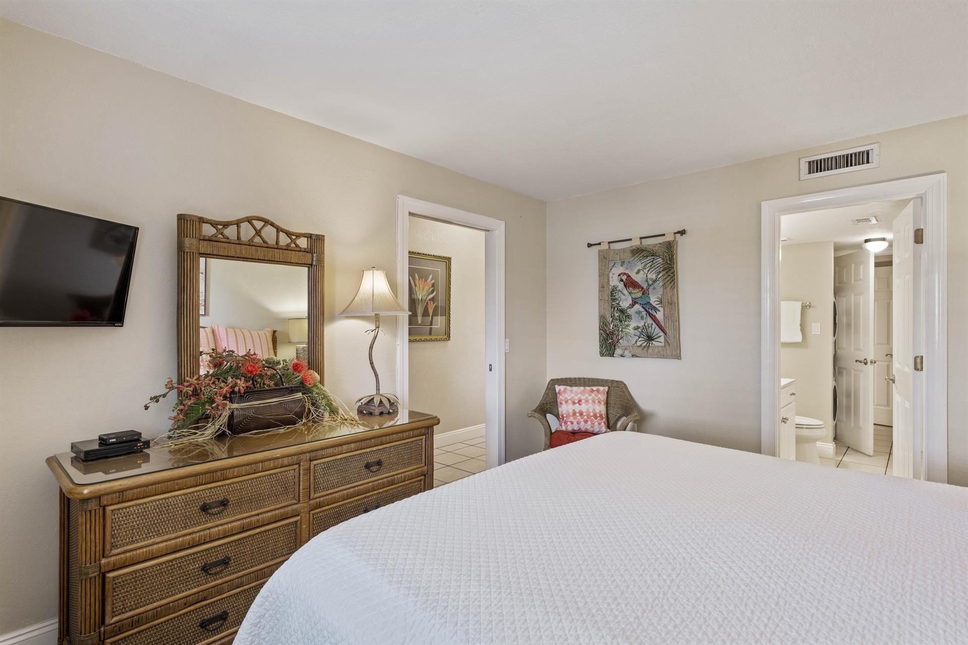 DESTIN BEACH CLUB - Residential