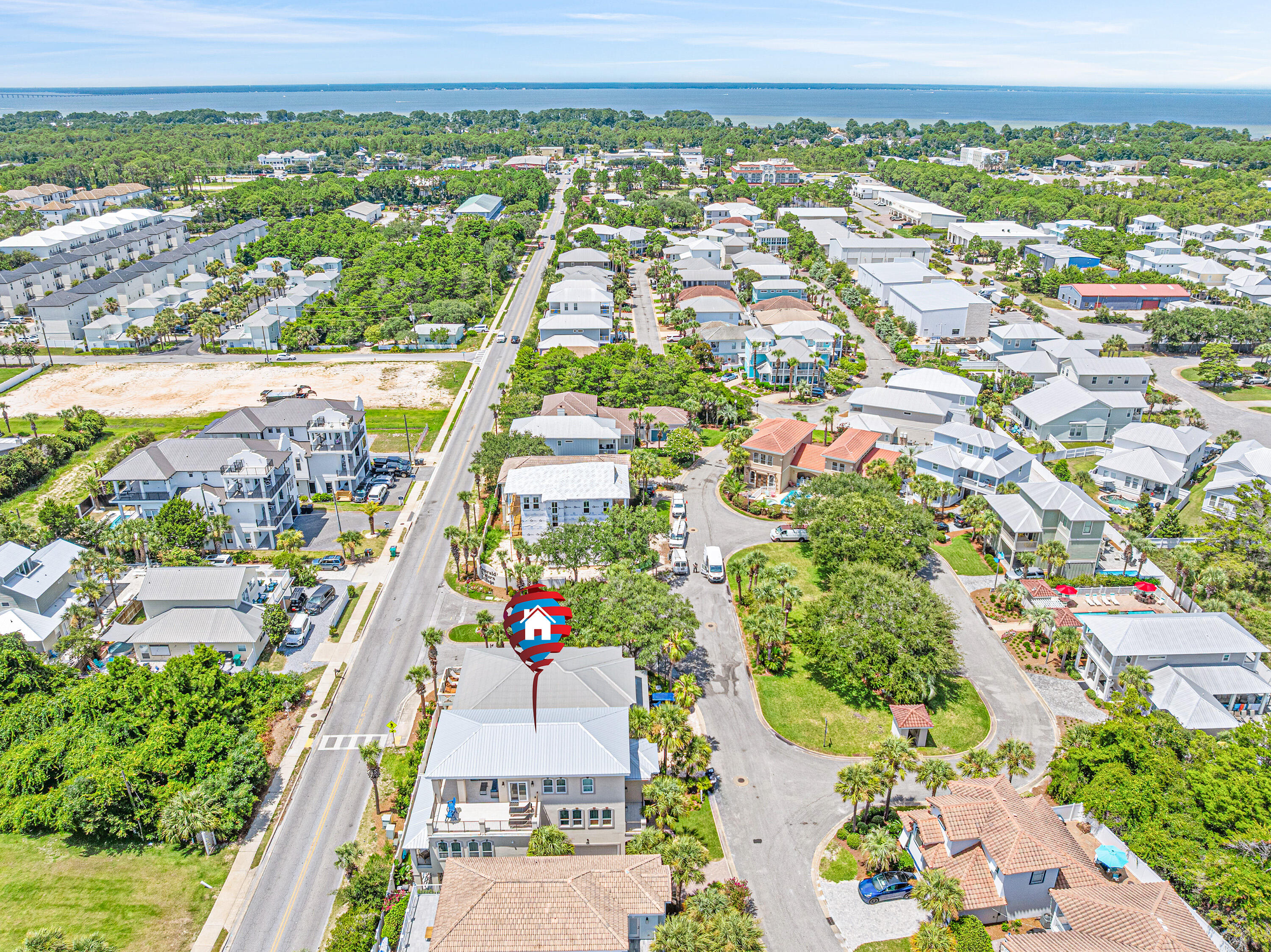 EMERALD WATERS VILLAGE - Residential