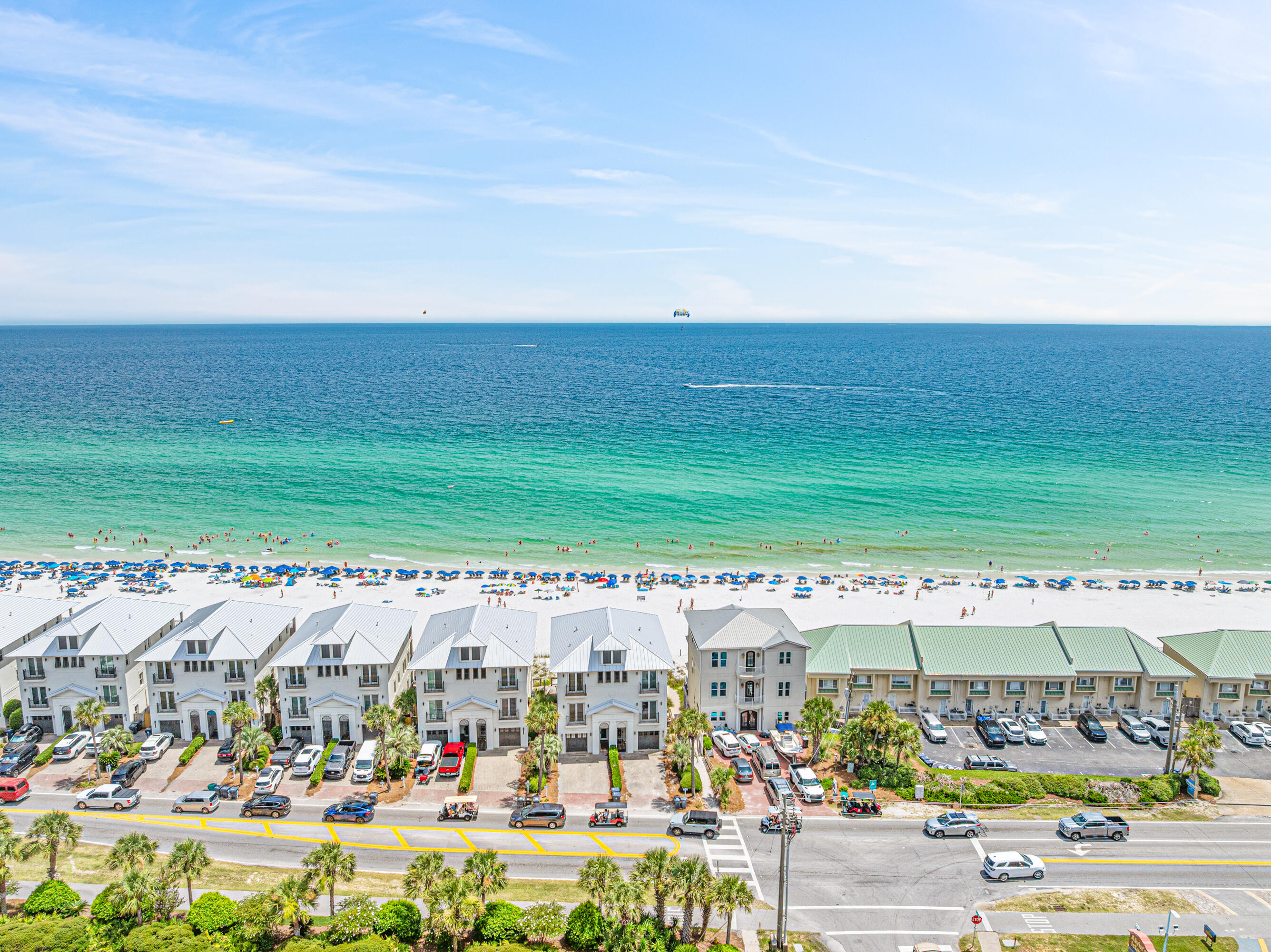 EMERALD WATERS VILLAGE - Residential