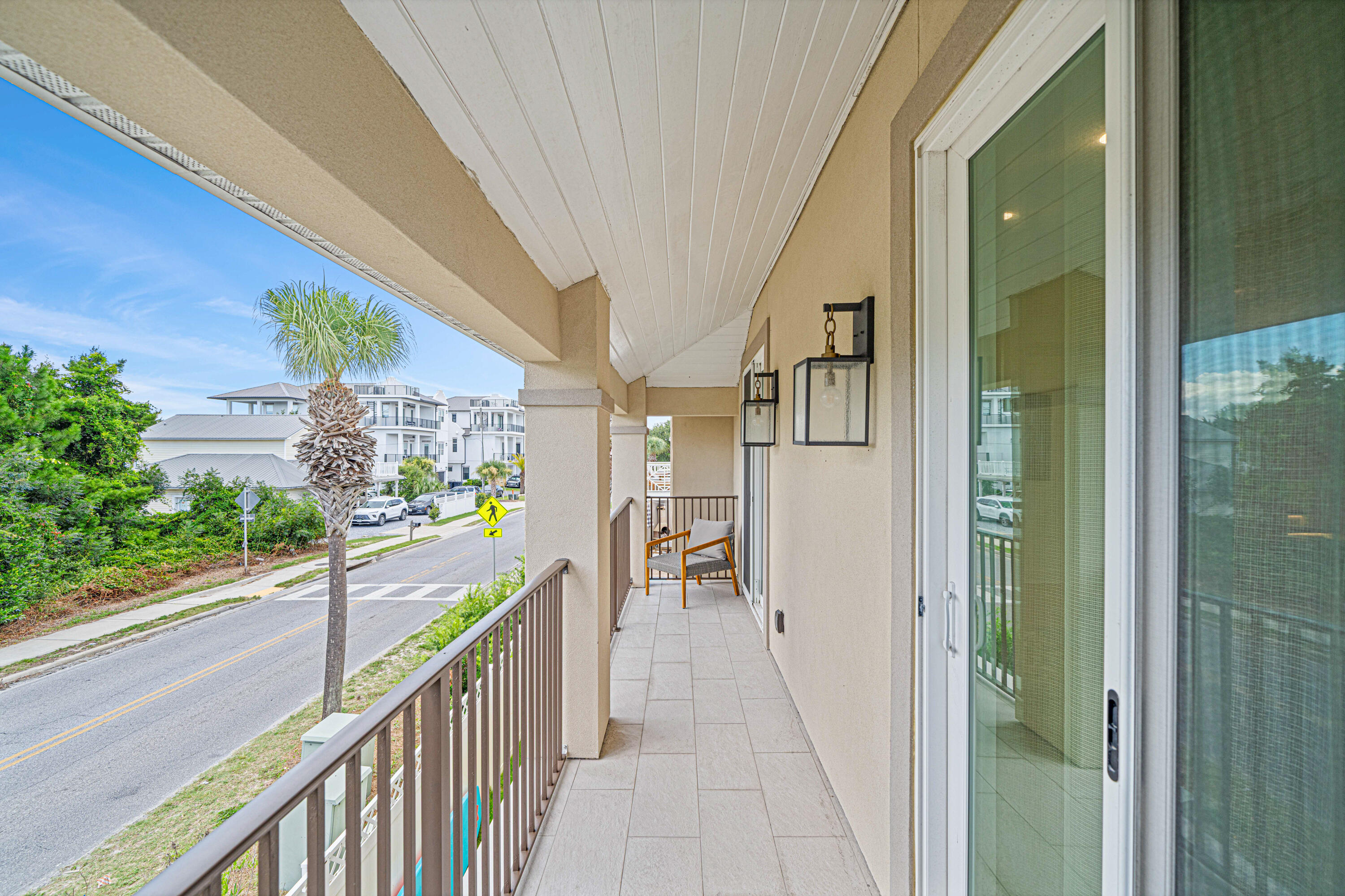 EMERALD WATERS VILLAGE - Residential