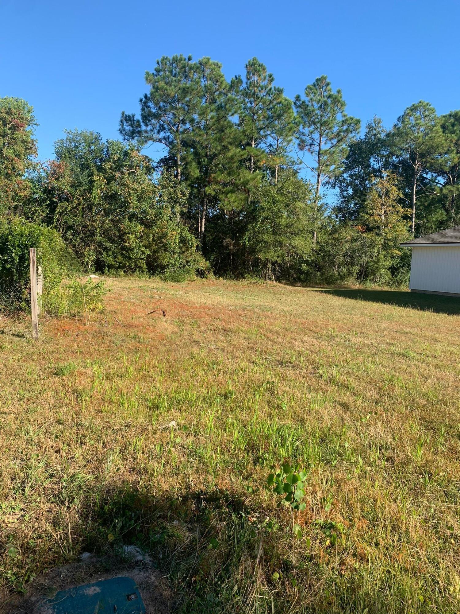 CRESCENT SHORES - Land