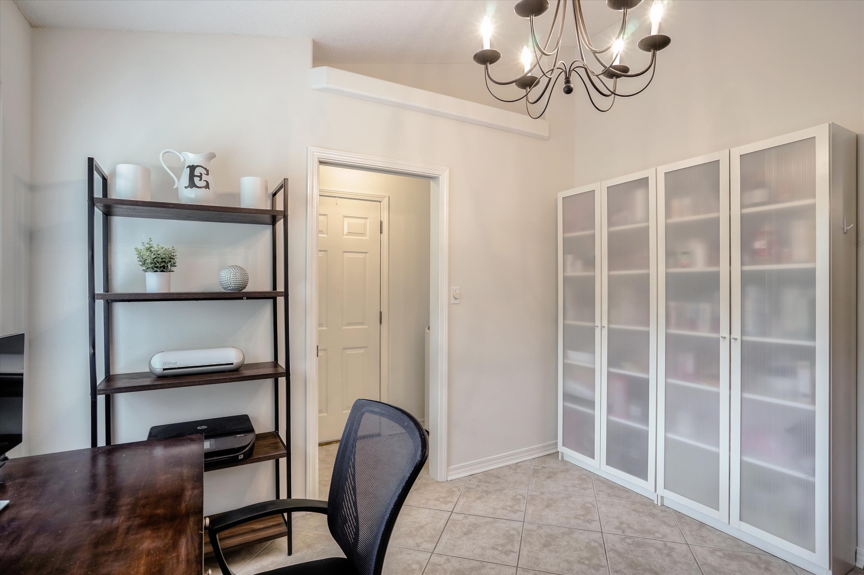 HIDDEN ESTATES - Residential