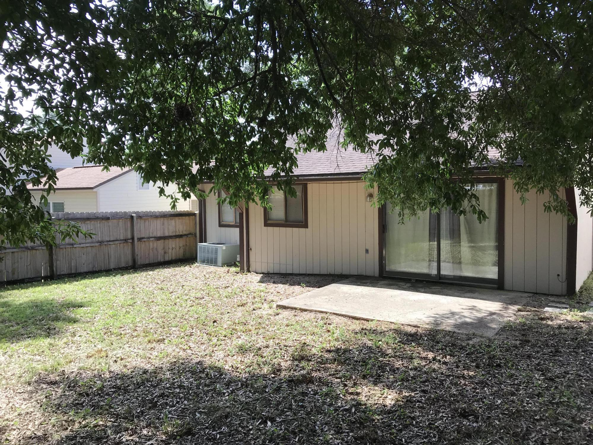 CEDAR RIDGE - Residential