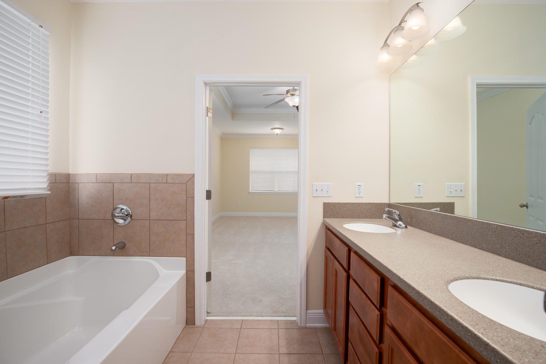 ROLLING RIDGE S/D - Residential