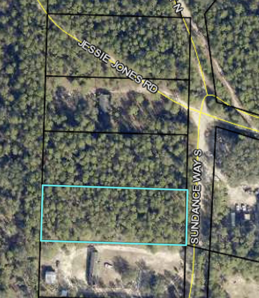 1.03 Acres with additional land available. Bring your building plans and build your dream home. This parcel has quick access to I-10.