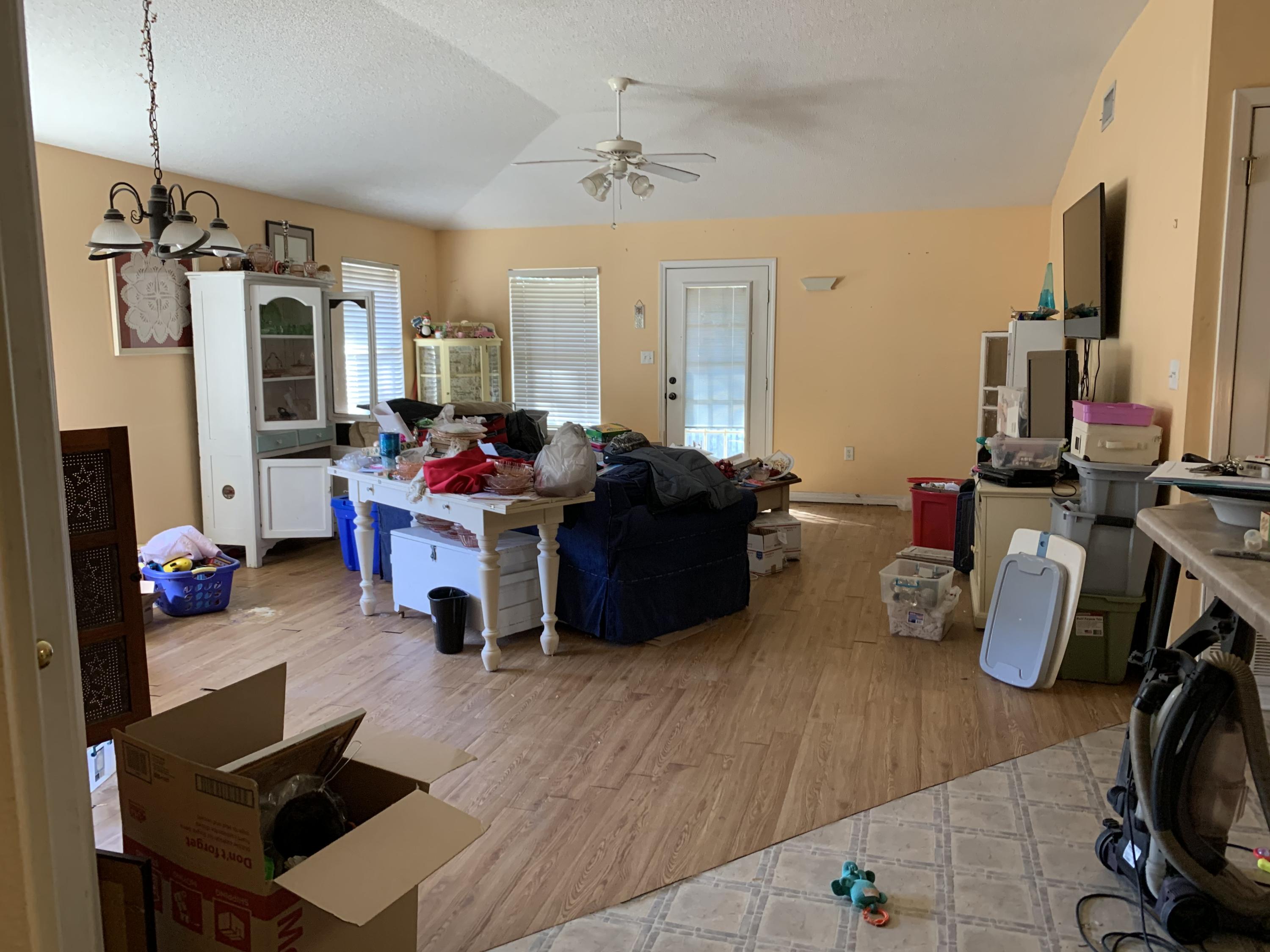 HAMPTON RIDGE ESTATES 1ST ADD - Residential