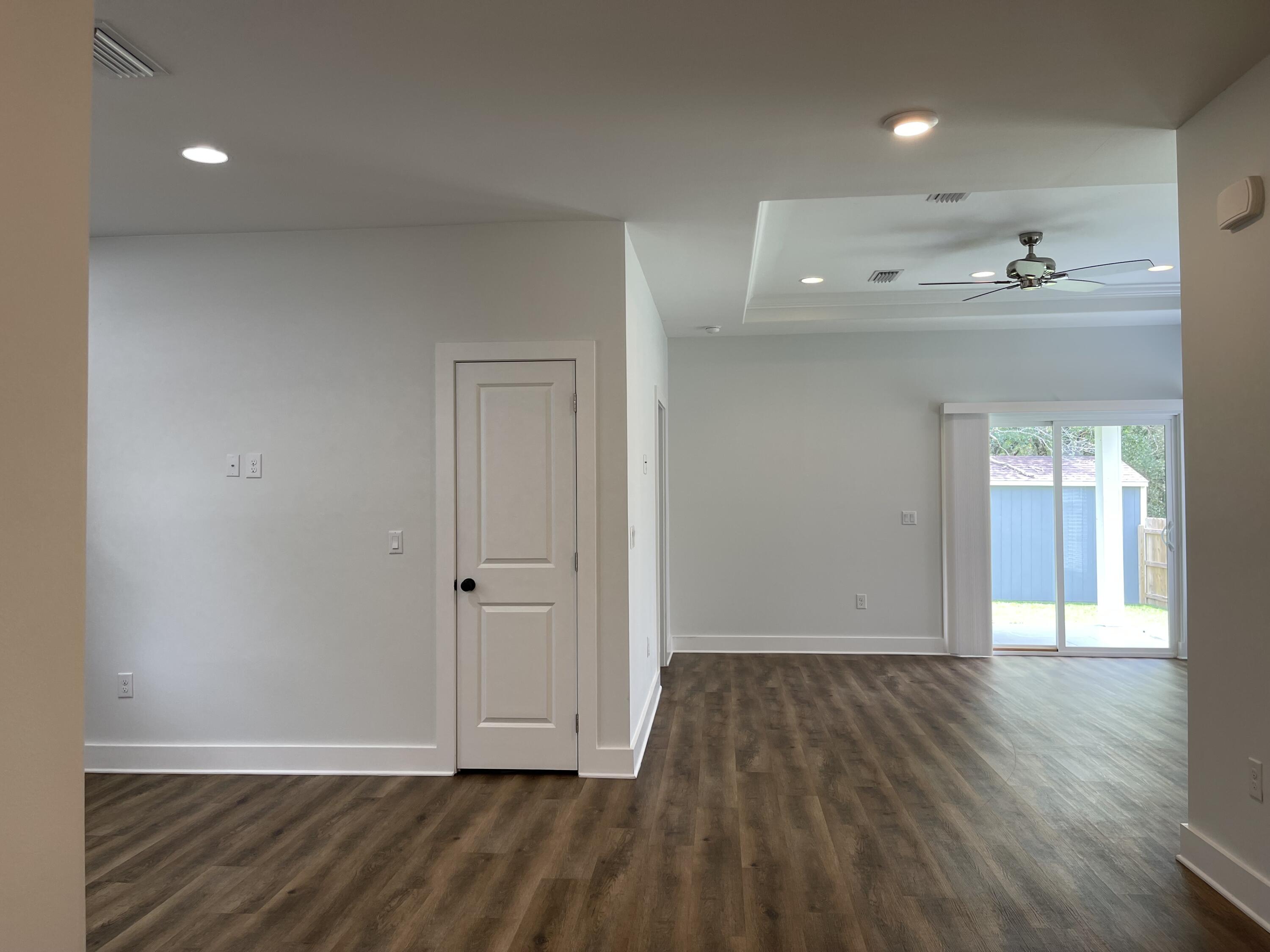 Grande Oaks - Residential