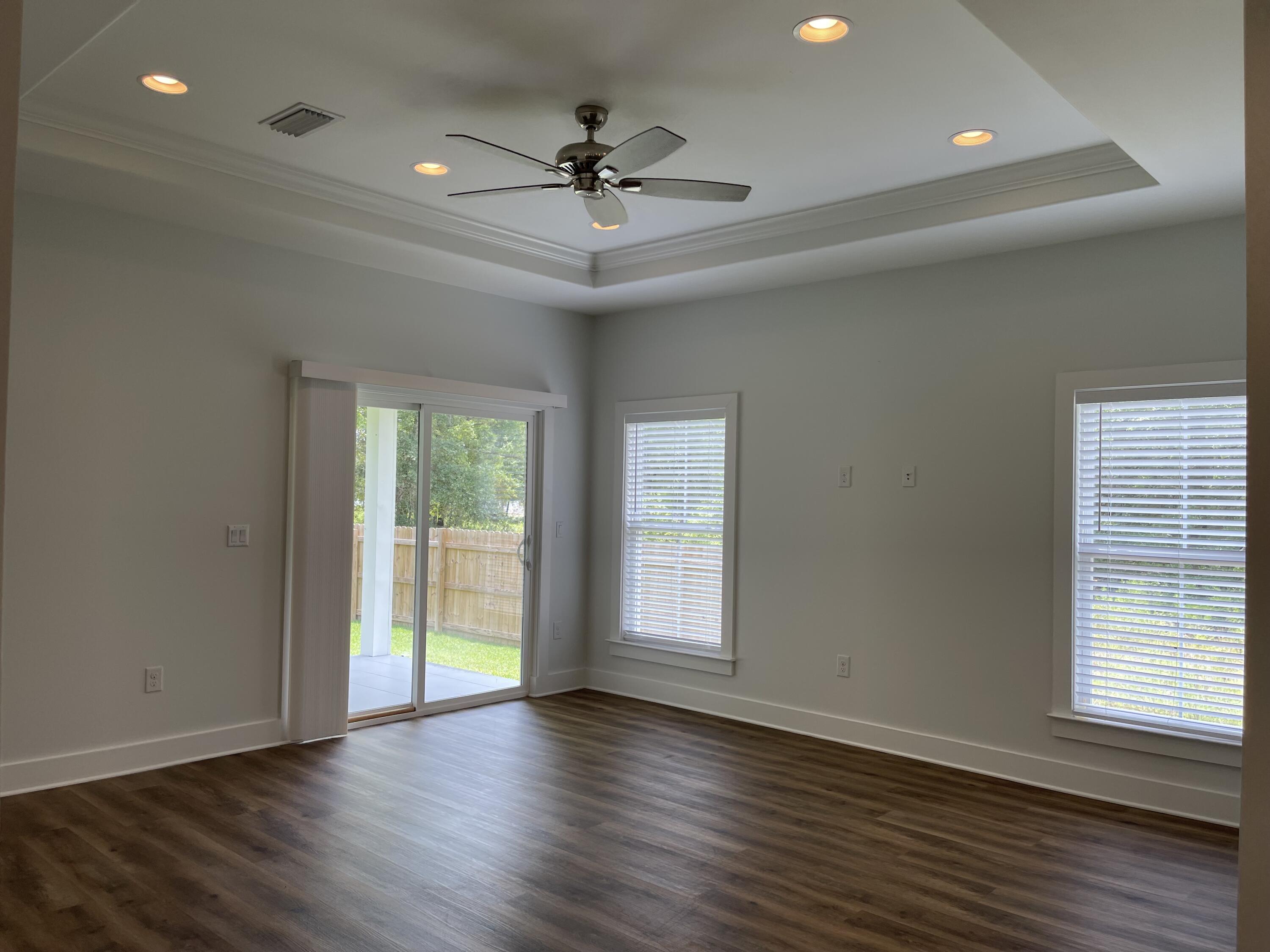 Grande Oaks - Residential
