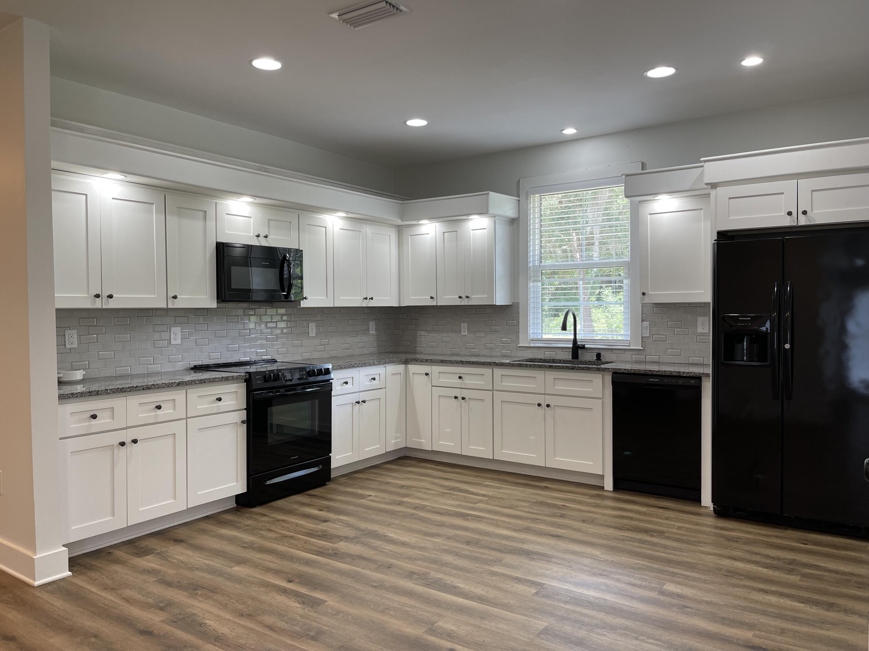 Grande Oaks - Residential