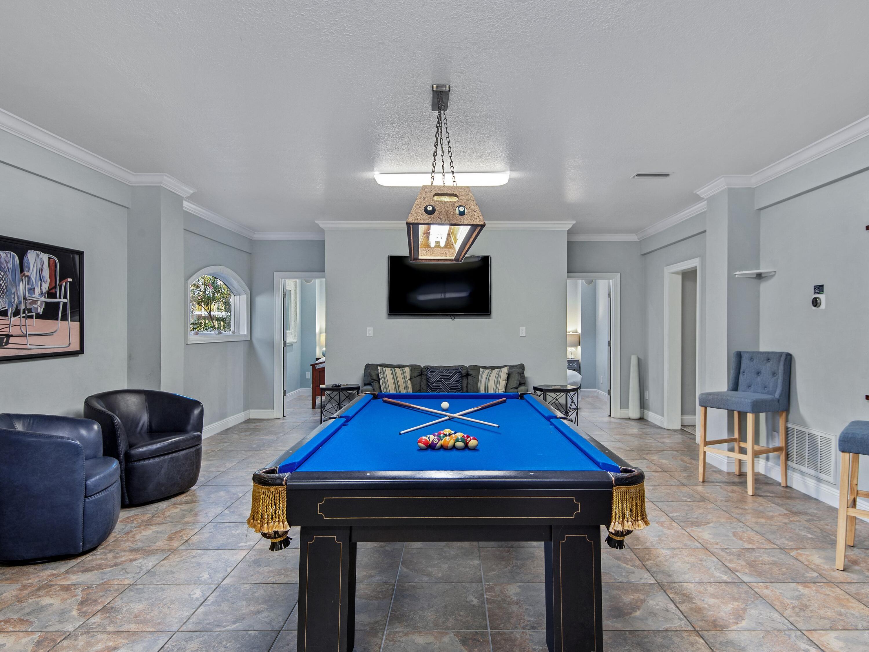 HOLIDAY ISLE - Residential