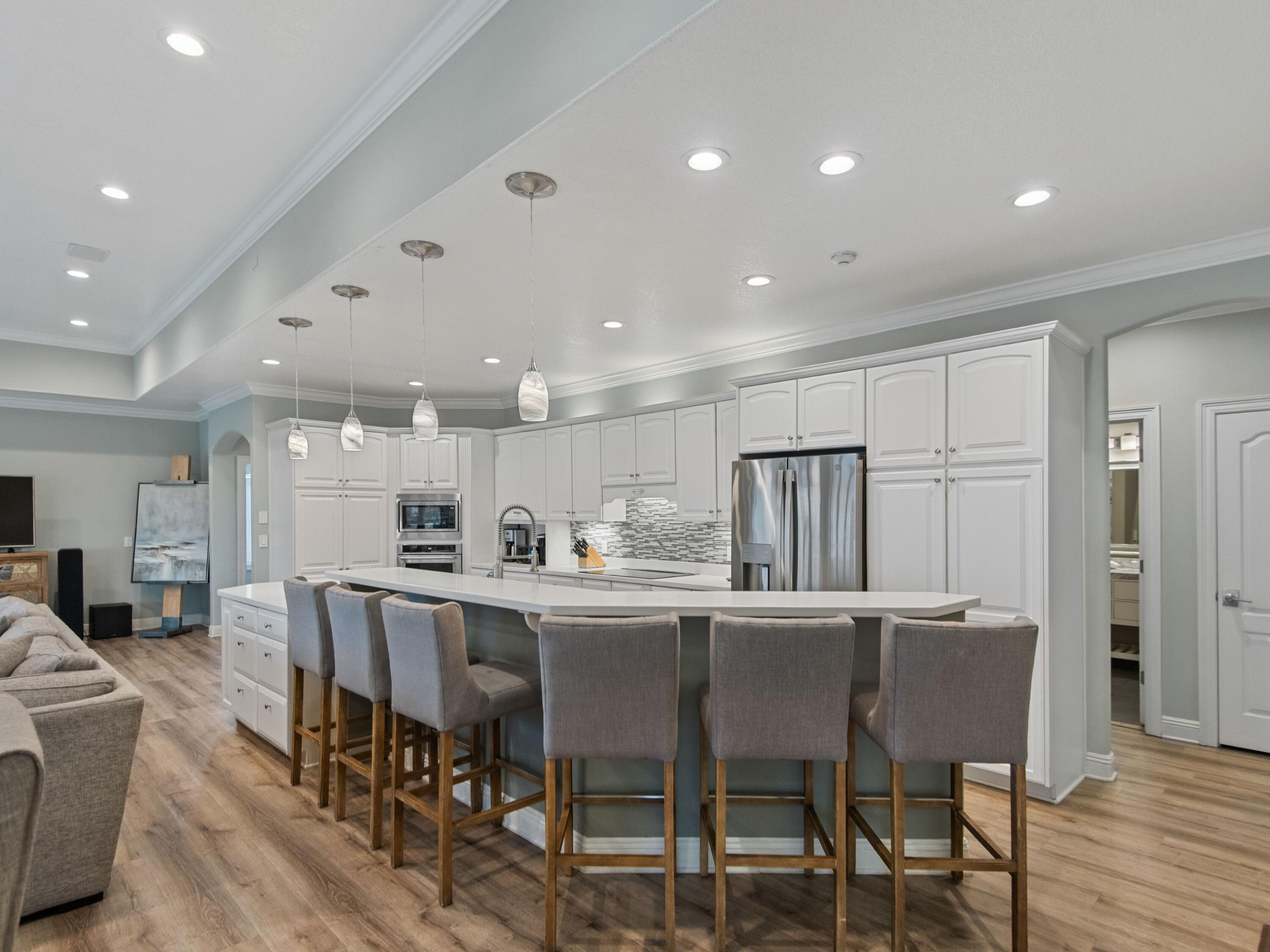 HOLIDAY ISLE - Residential