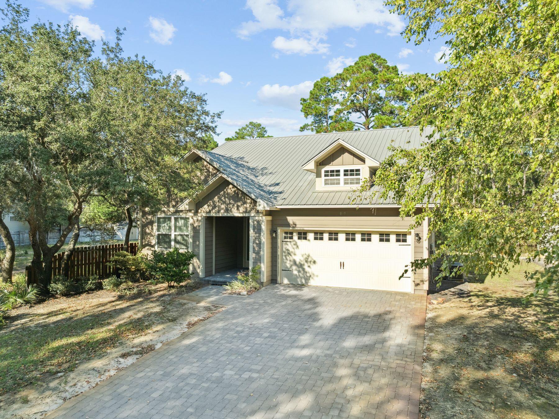 EAGLE BAY - Residential