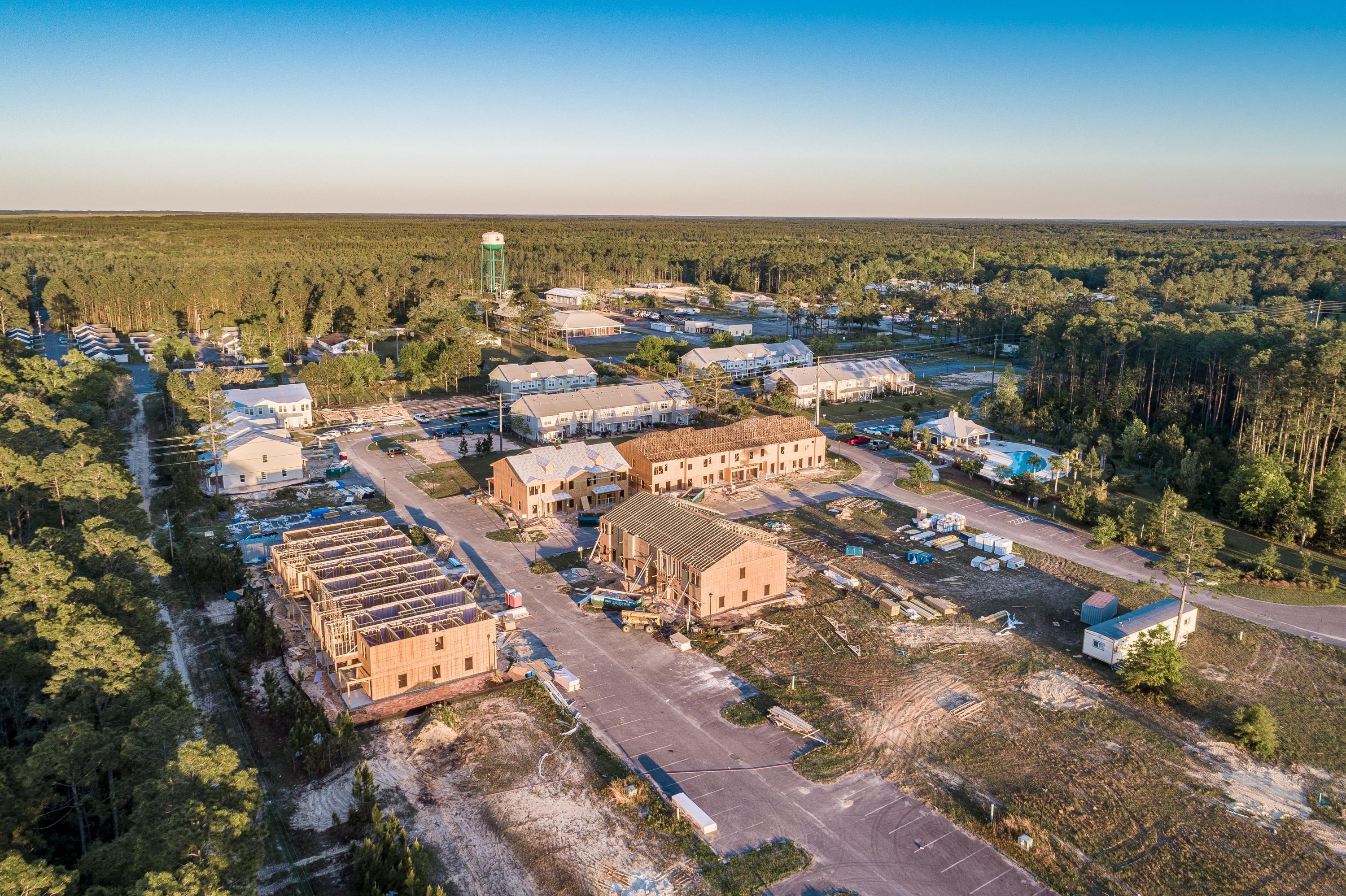 VERANDAS AT FREEPORT - Residential