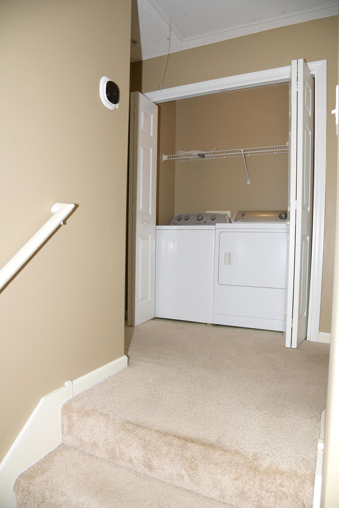 ROLLING PINES - Residential Lease