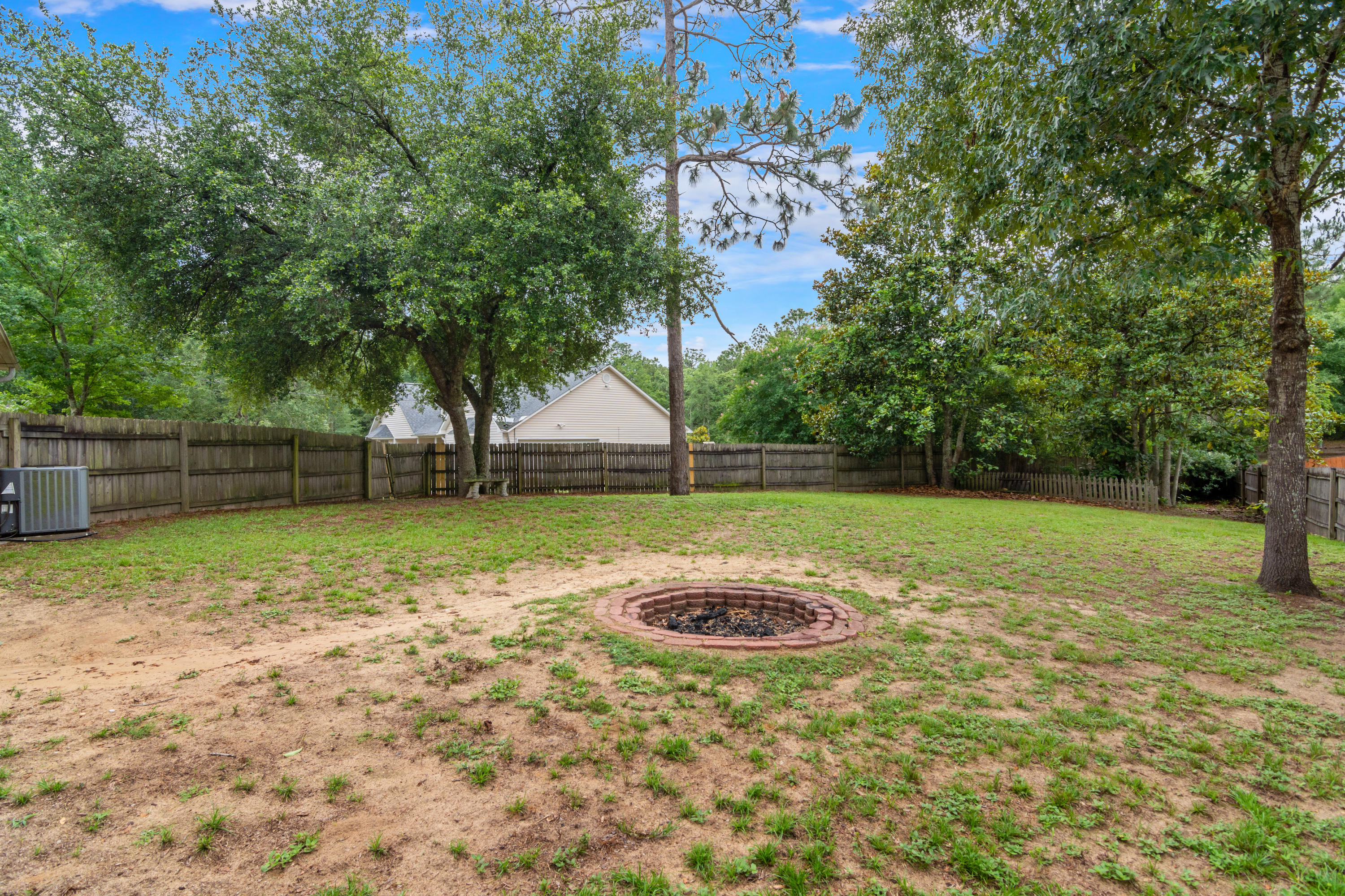 FOXWORTH ESTATES PH 2 - Residential