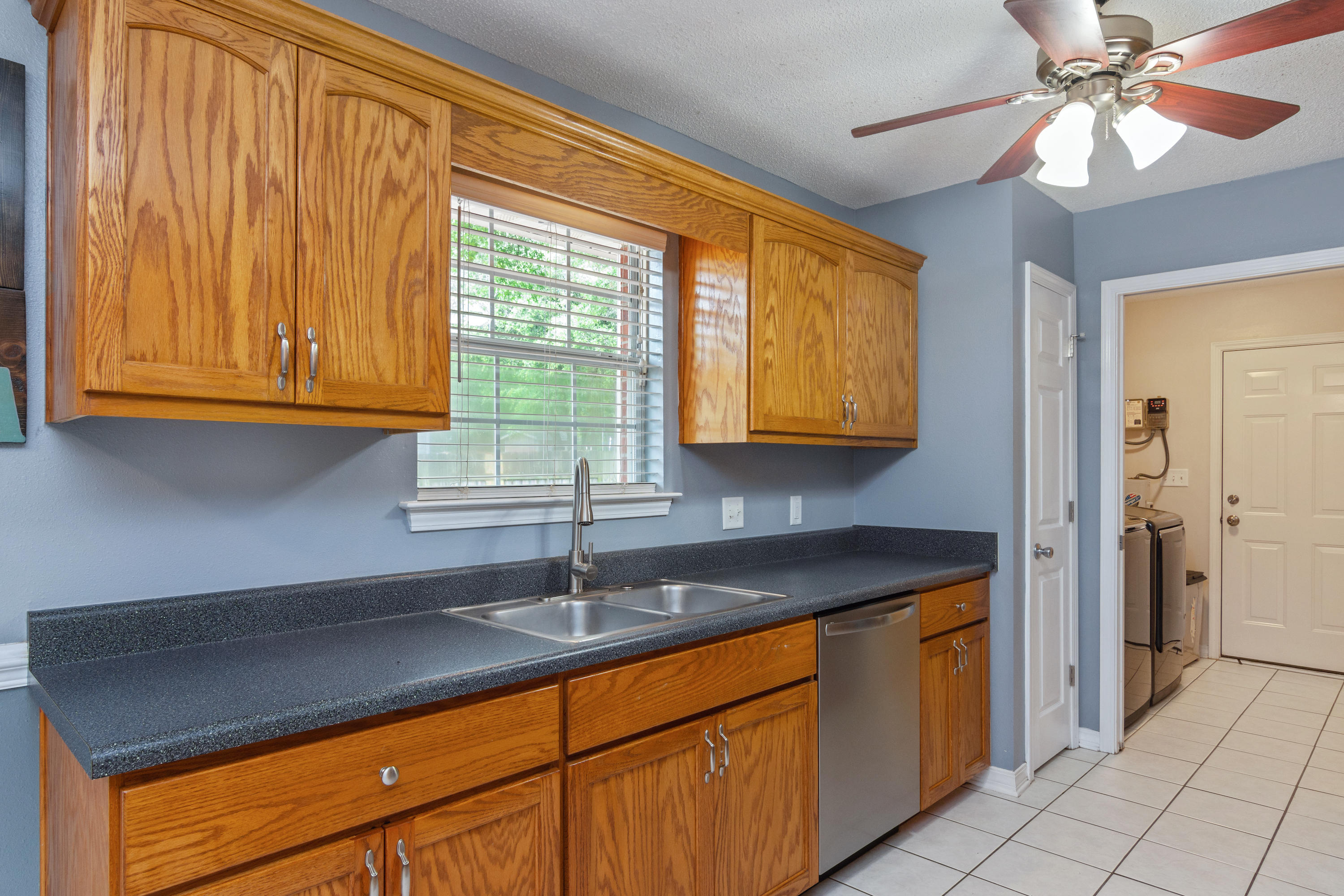 FOXWORTH ESTATES PH 2 - Residential