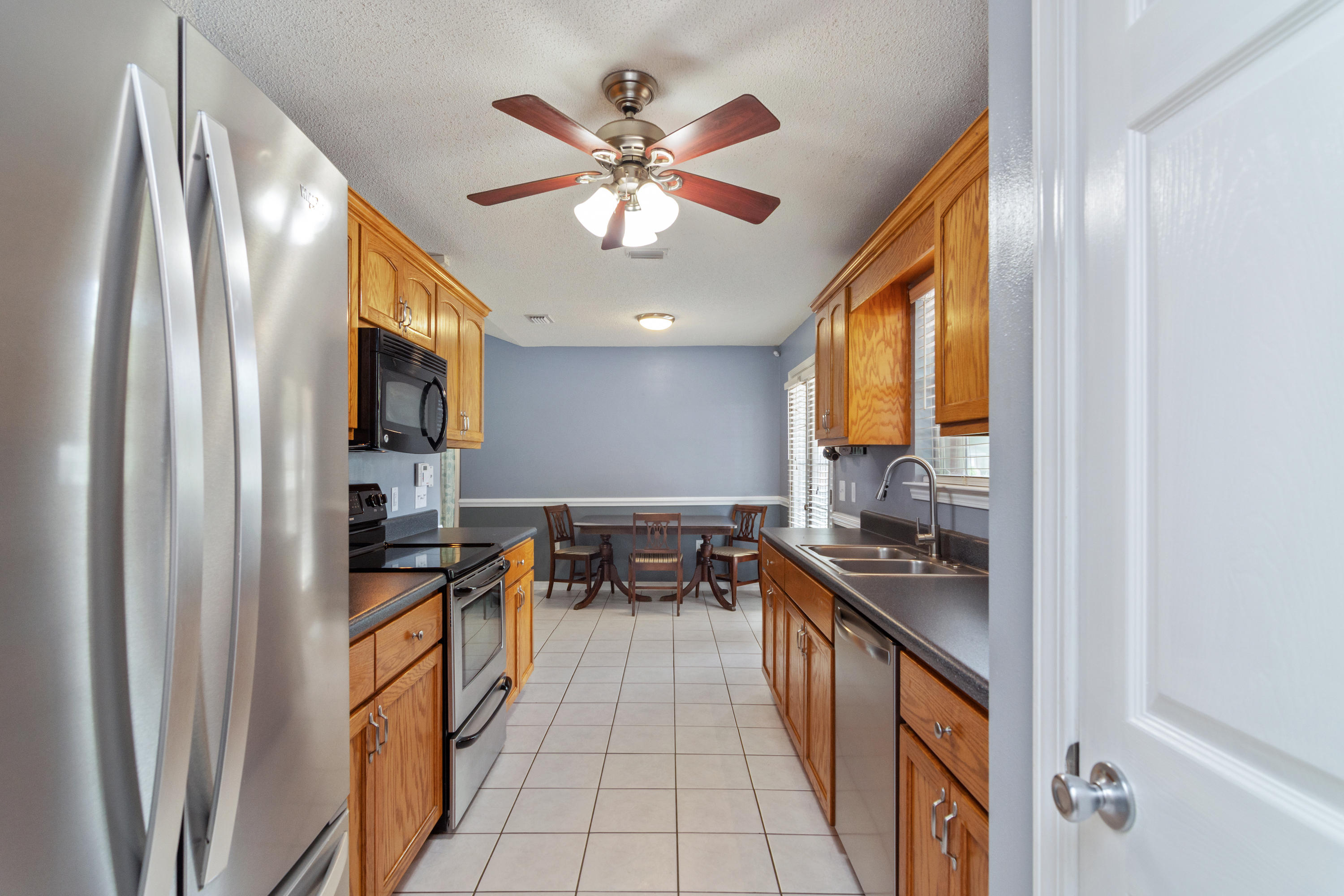 FOXWORTH ESTATES PH 2 - Residential