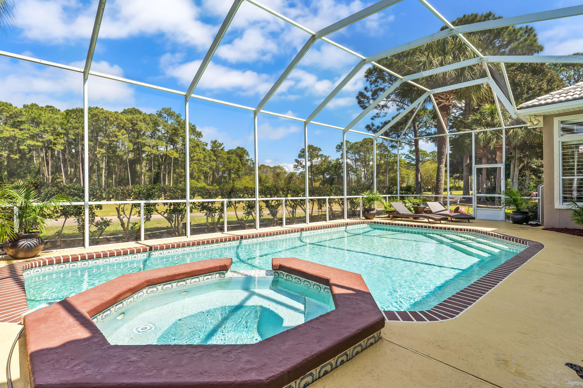 EMERALD BAY PH 1A - Residential