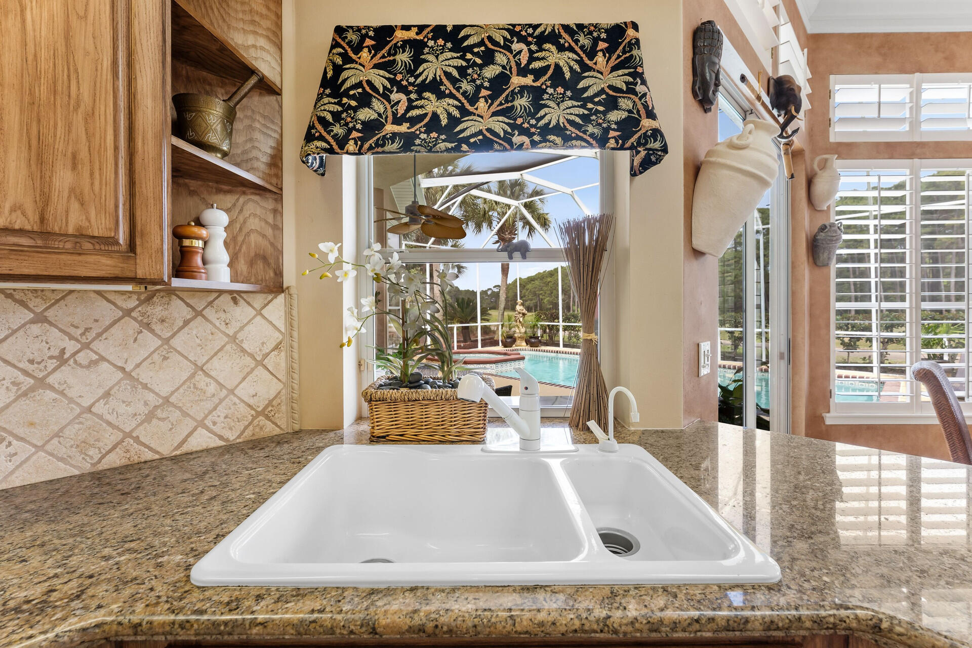 EMERALD BAY PH 1A - Residential