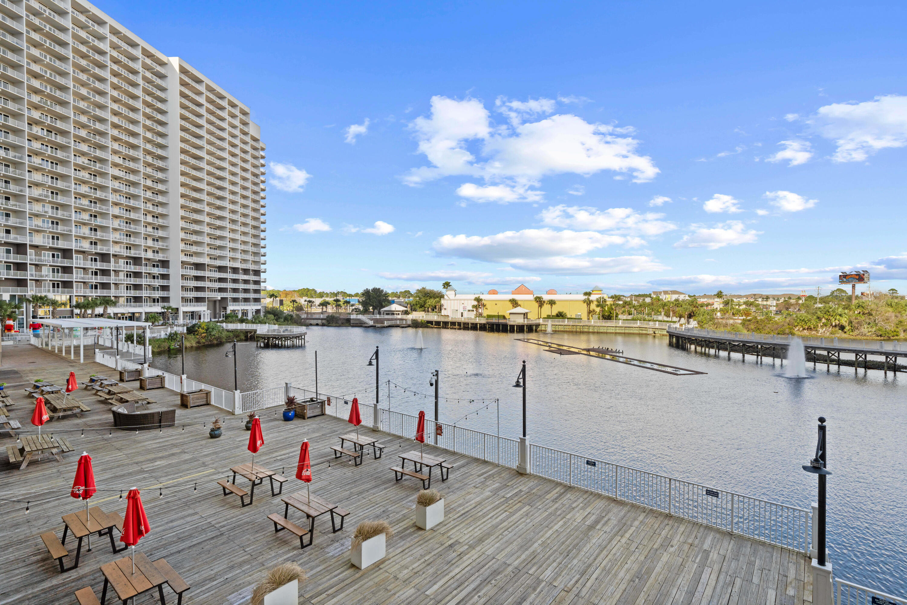 Laketown Wharf Phase II - Residential